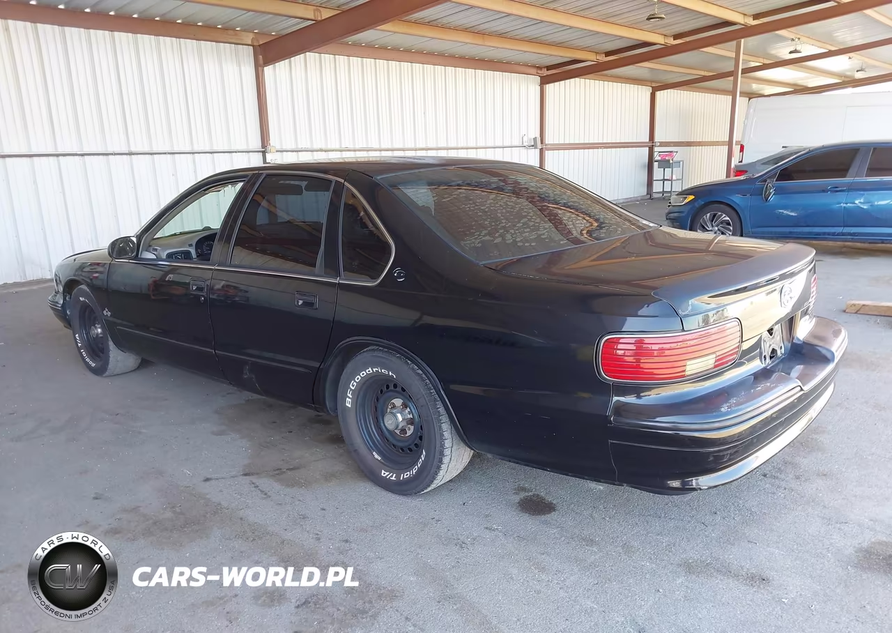 1996 Chevrolet Caprice - Impala Classic Ss VIN:1G1BL52P0TR154272 - 3