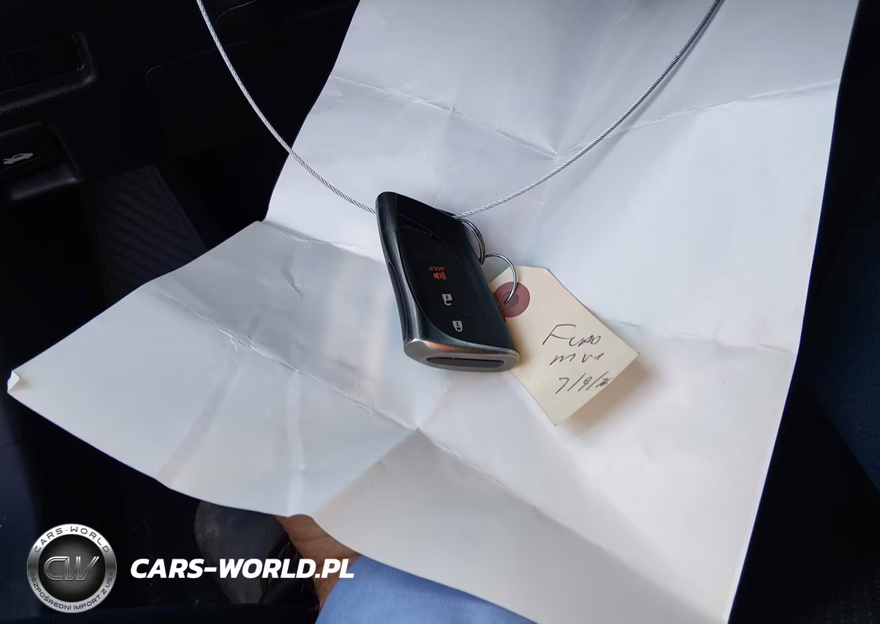 2019 Lexus Ux 200 VIN:JTHY3JBH6K2000786 - 11