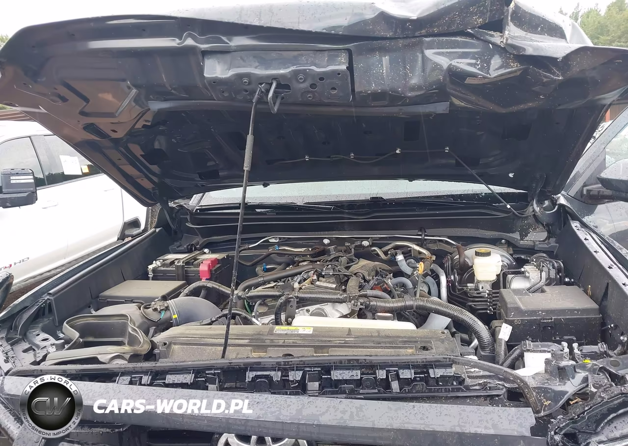 2025 Toyota Tacoma Trd Sport VIN:3TYLB5JN8ST068274 - 10