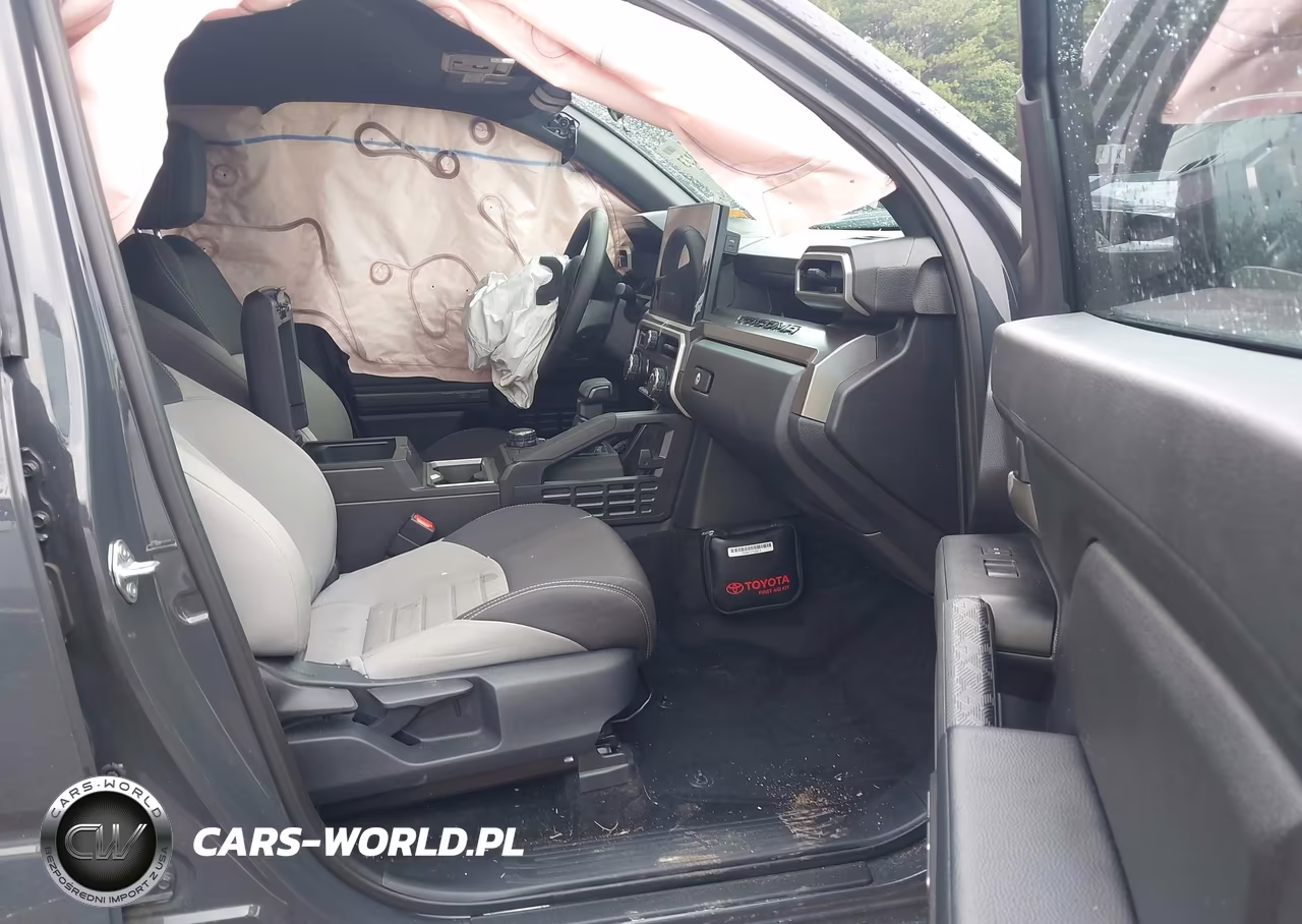 2025 Toyota Tacoma Trd Sport VIN:3TYLB5JN8ST068274 - 5