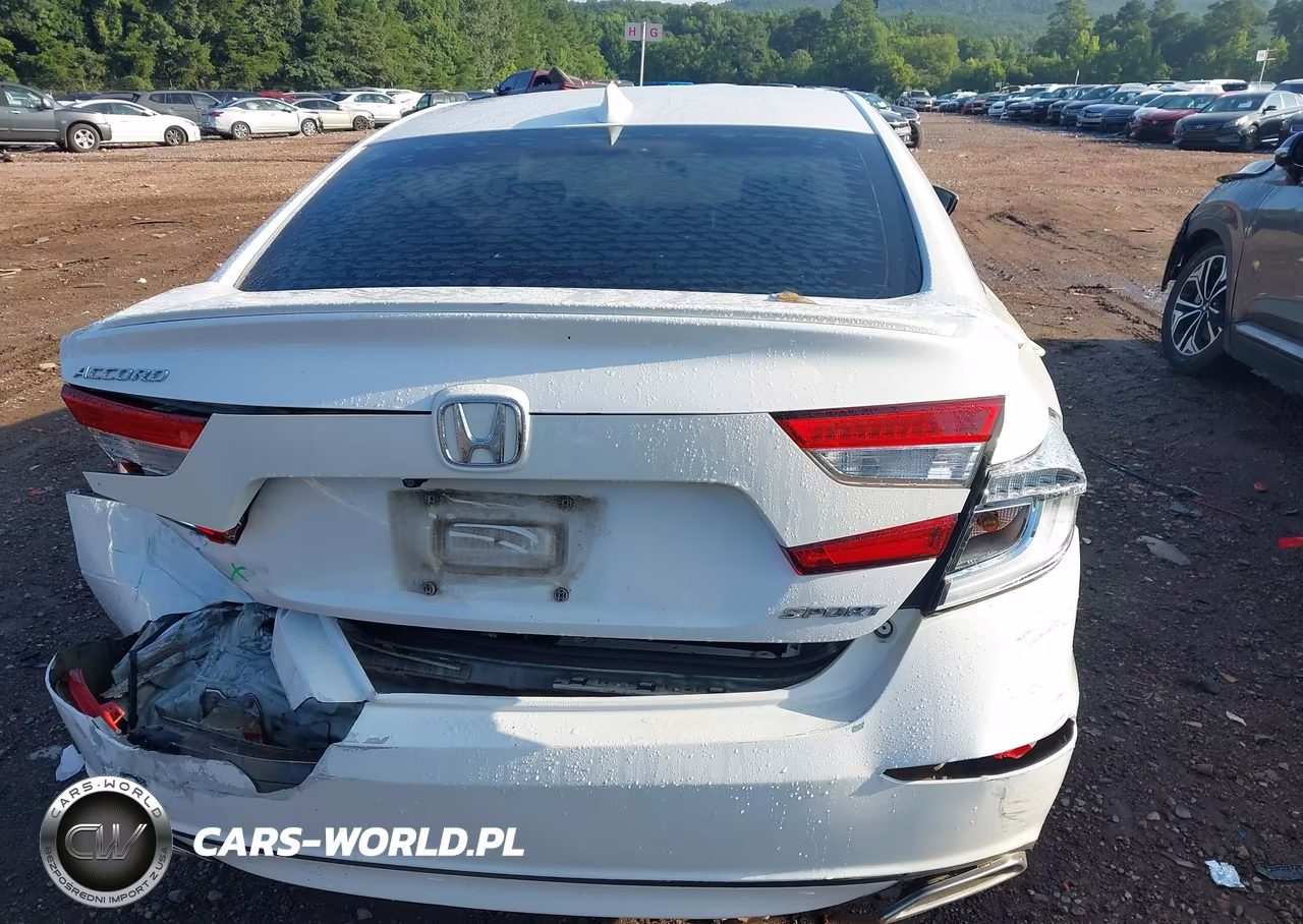 2018 Honda Accord Sport VIN:1HGCV1F35JA222245 - 16