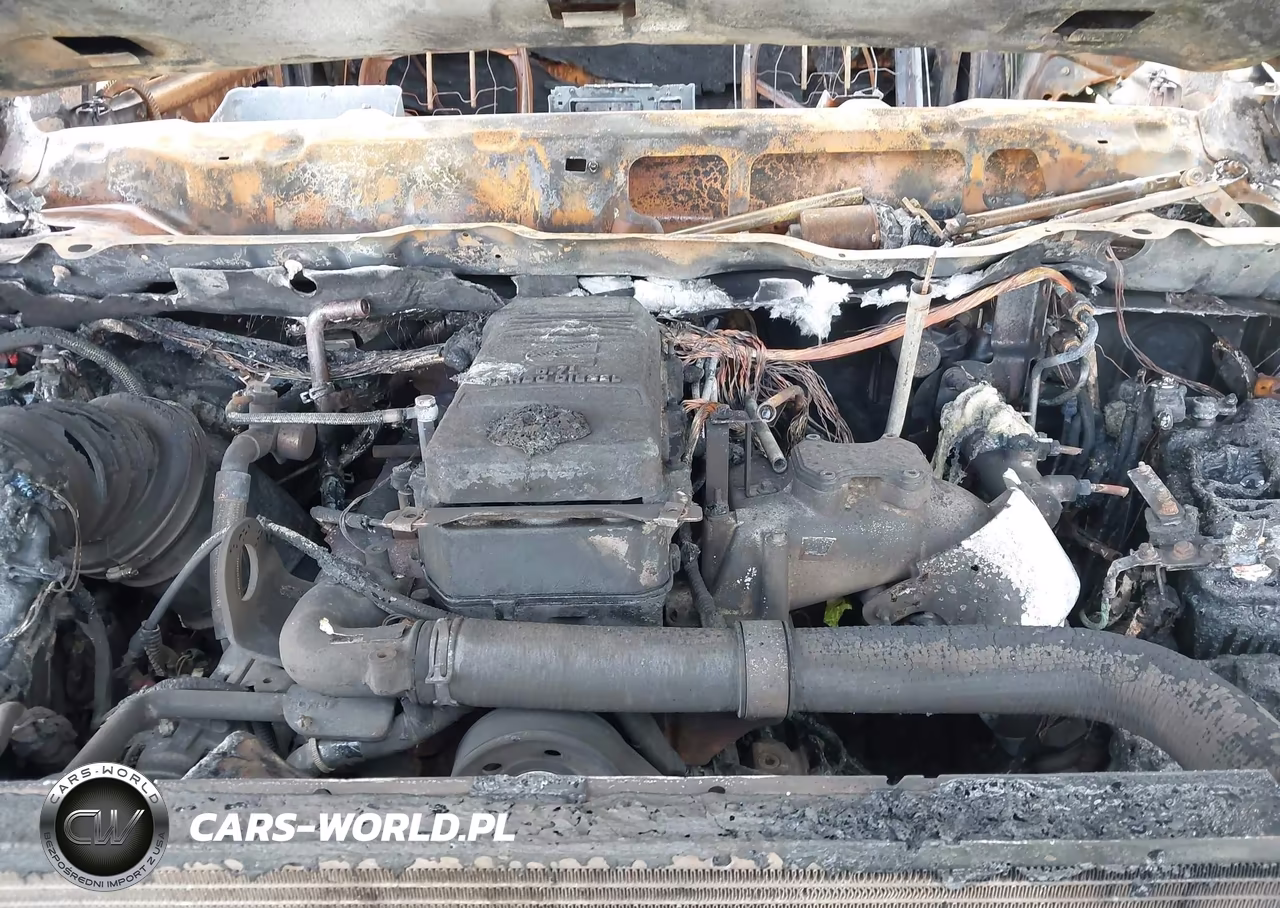2018 Ram 4500 Chassis Tradesman-Slt VIN:3C7WRLDL1JG421408 - 10