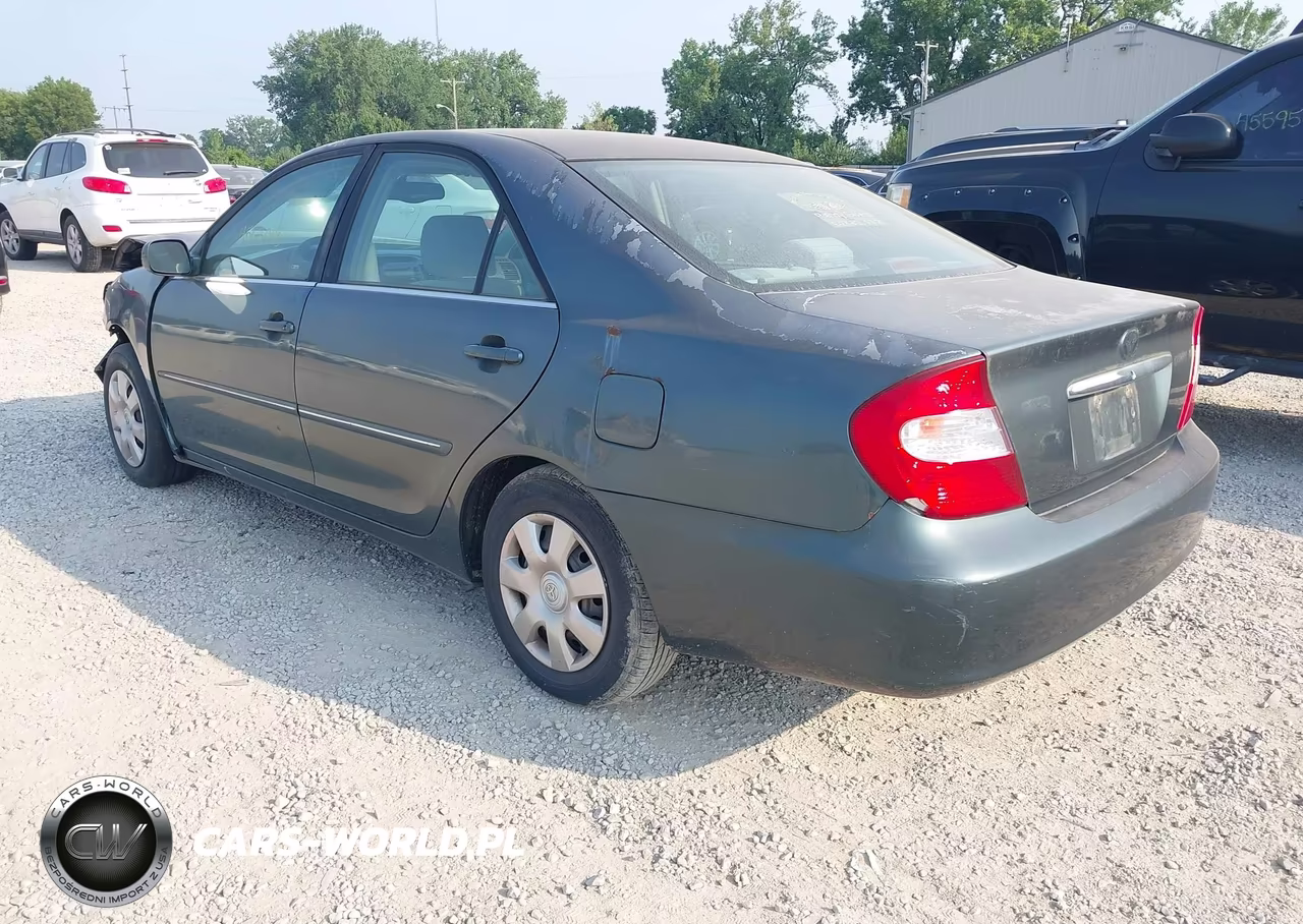 2003 Toyota Camry Xle VIN:4T1BE32K53U702334 - 3