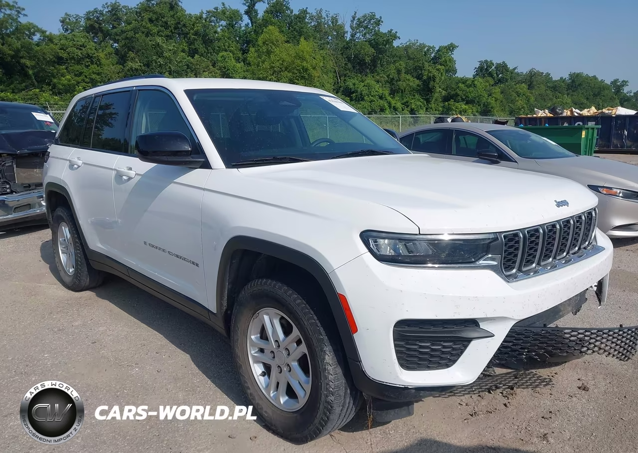 2023 Jeep Grand Cherokee Laredo 4X2 – zdjęcie 1 z 16