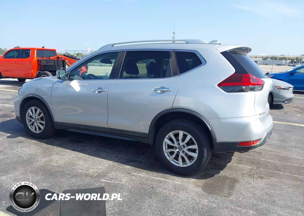 2020 Nissan Rogue Sv Fwd VIN:KNMAT2MT4LP510004 - 3