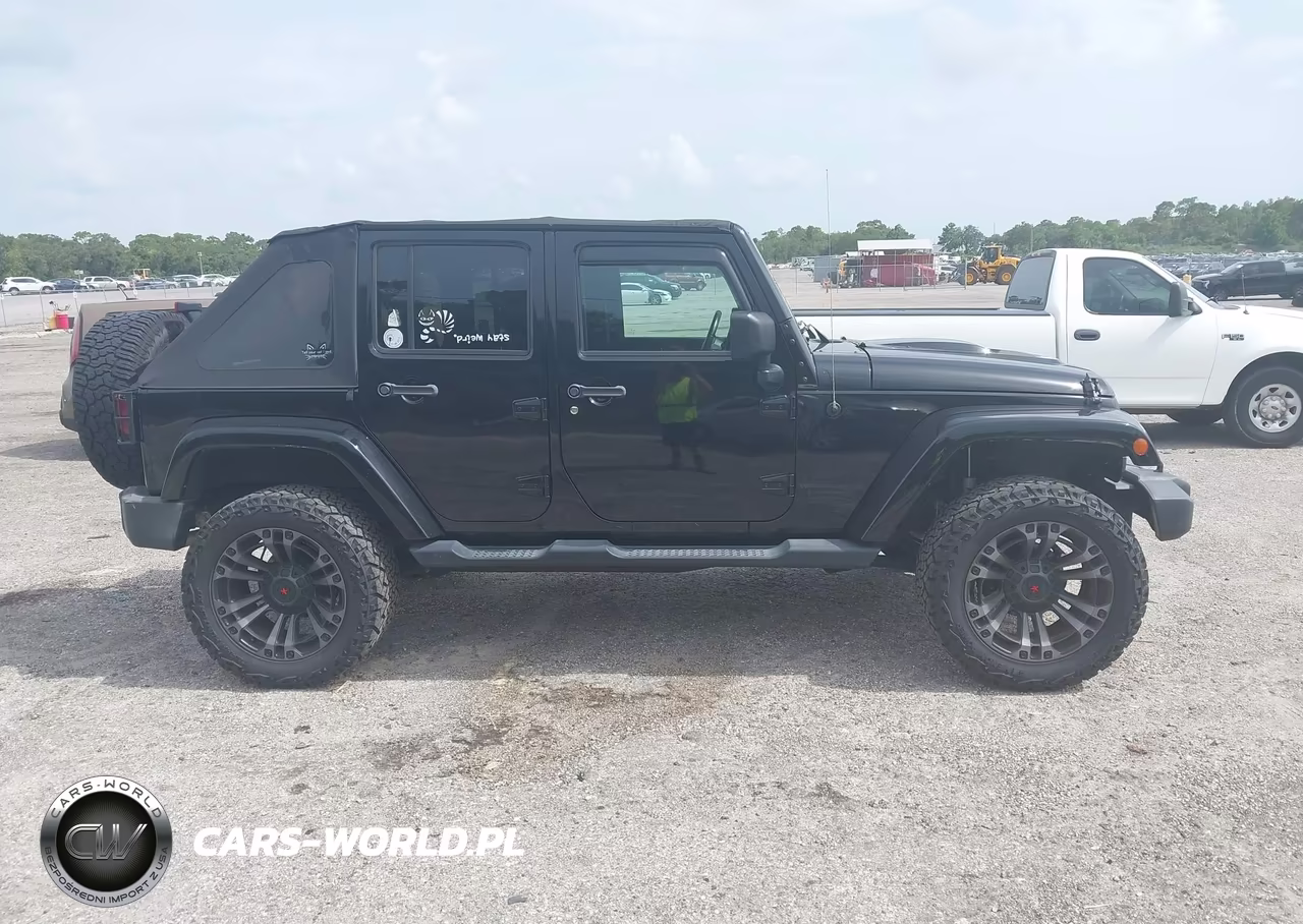2018 Jeep Wrangler Jk Unlimited Altitude 4X4 VIN:1C4BJWEG6JL867546 - 13