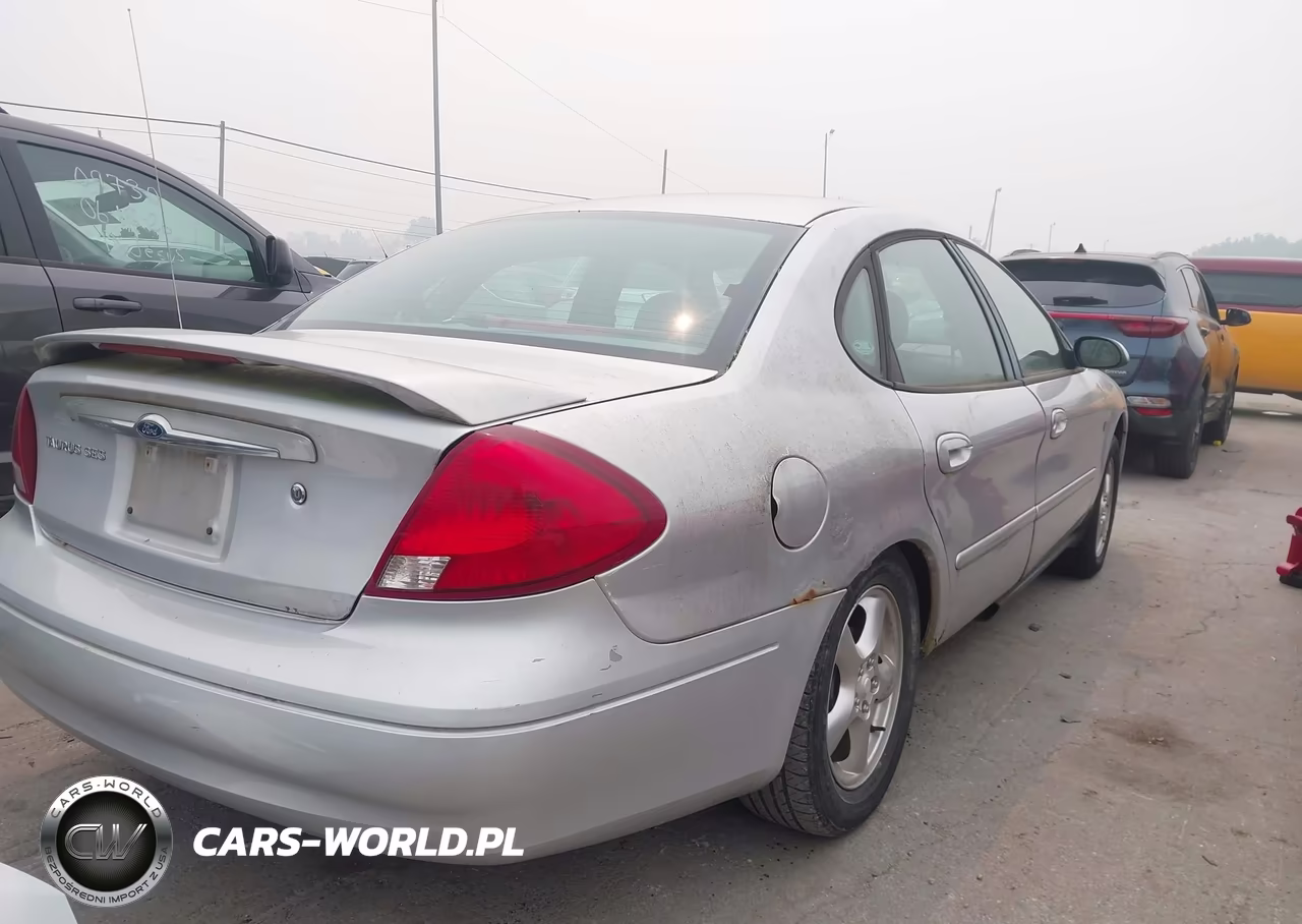 2002 Ford Taurus VIN:1FAFP55S62G131656 - 4