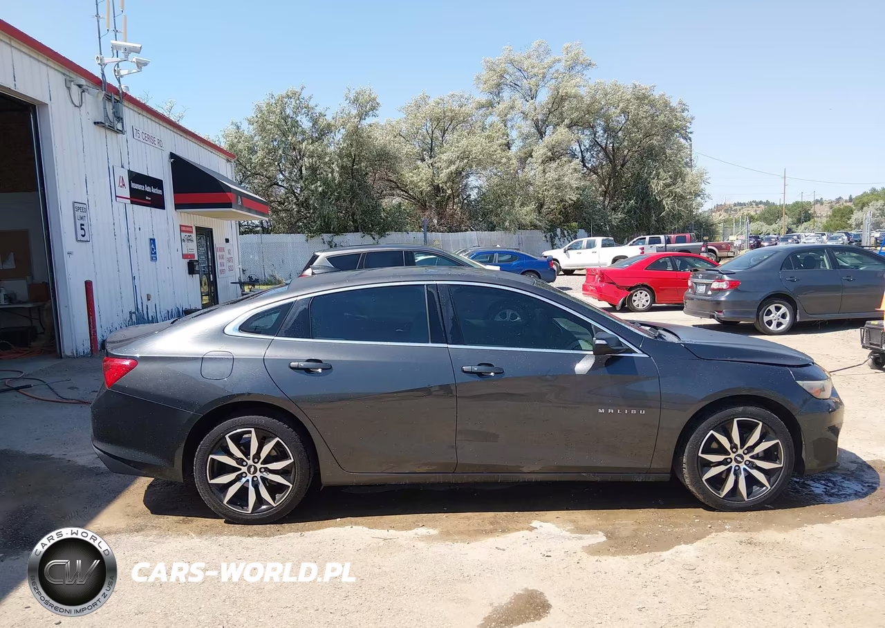 2016 Chevrolet Malibu 2Lt VIN:1G1ZF5SX3GF175081 - 13
