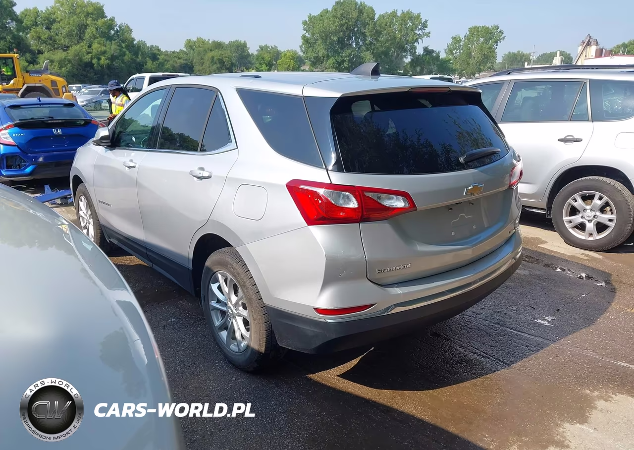 2018 Chevrolet Equinox Lt VIN:2GNAXSEV6J6266445 - 3