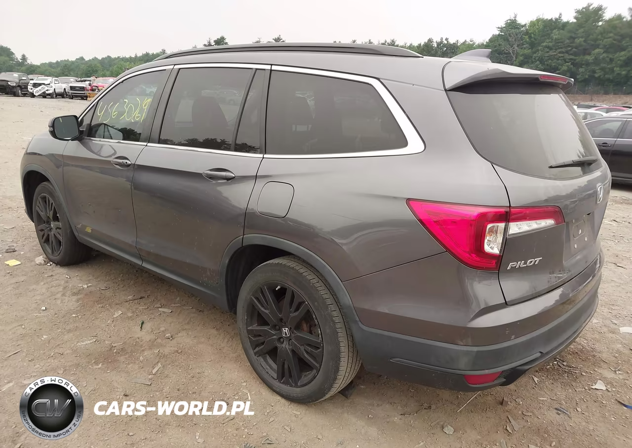 2021 Honda Pilot Awd Special Edition VIN:5FNYF6H21MB083682 - 3