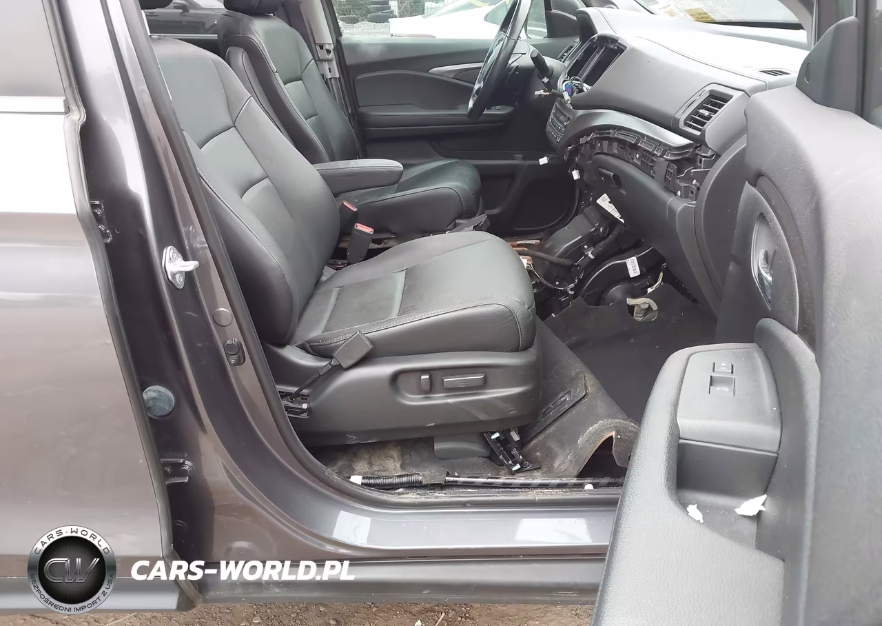 2021 Honda Pilot Awd Special Edition VIN:5FNYF6H21MB083682 - 5