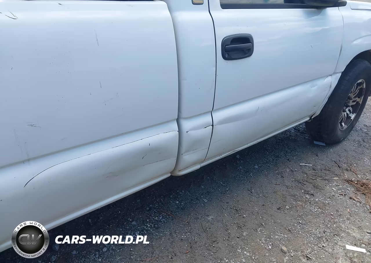2003 Chevrolet Silverado 1500 Work Truck VIN:1GCEC14X13Z348190 - 16
