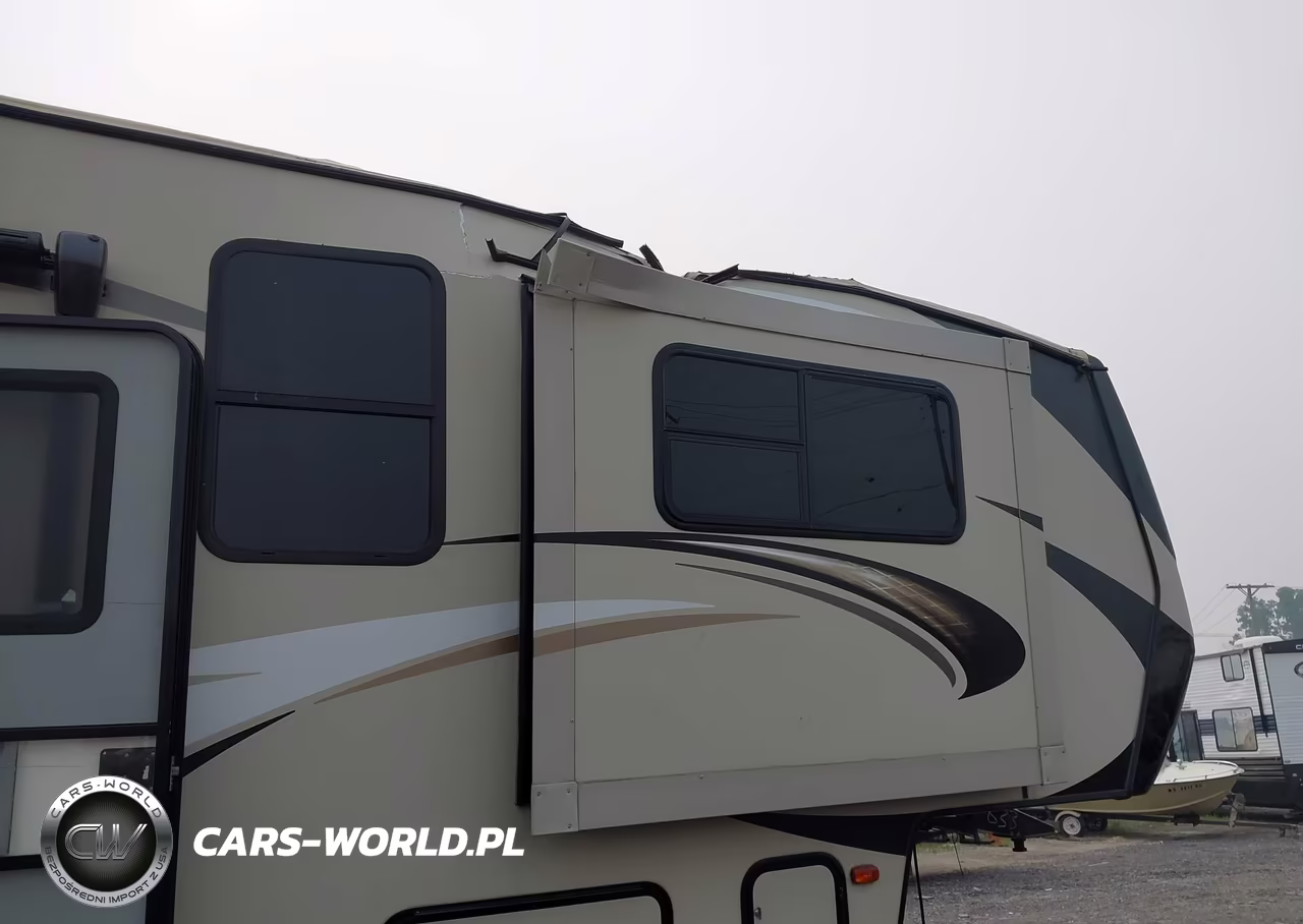2018 Keystone Other VIN:4YDF36726J2509833 - 15