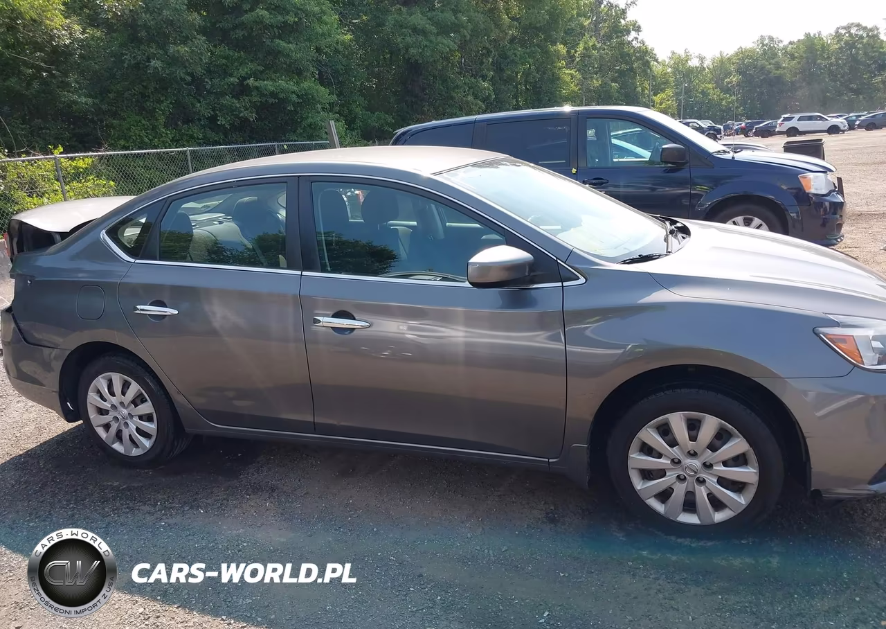 2018 Nissan Sentra S VIN:3N1AB7AP9JY323122 - 14