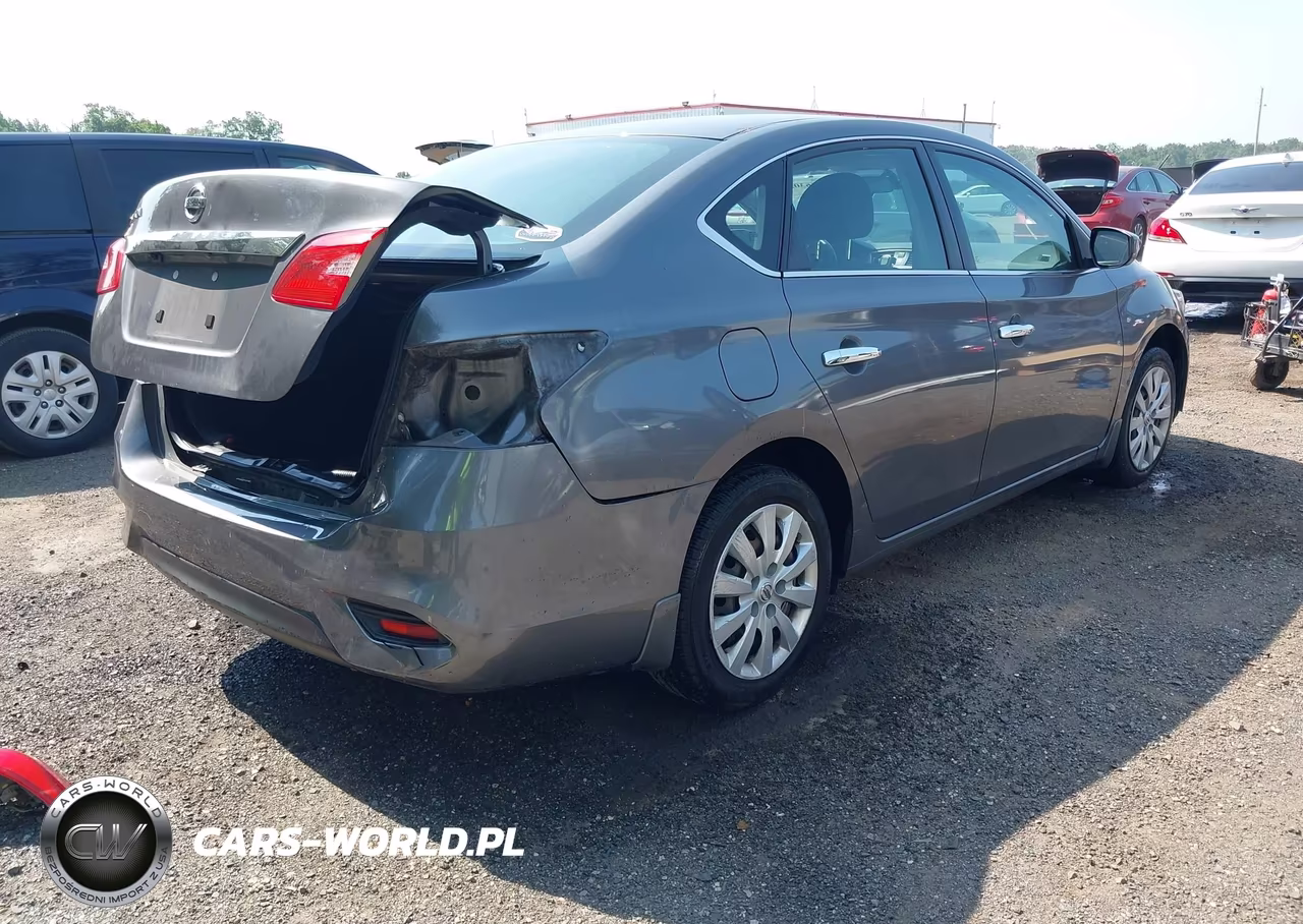 2018 Nissan Sentra S VIN:3N1AB7AP9JY323122 - 4