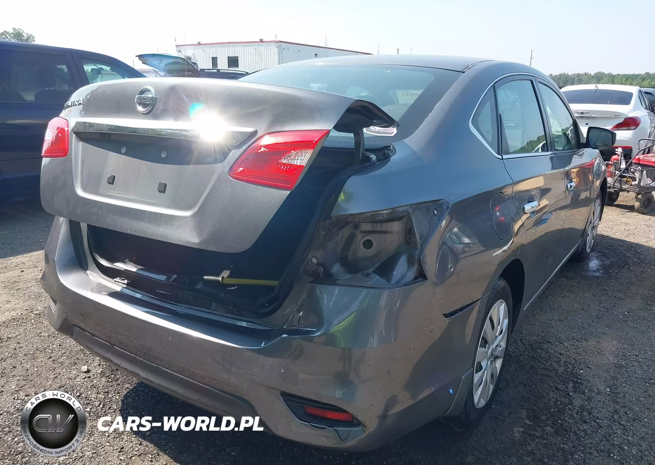 2018 Nissan Sentra S VIN:3N1AB7AP9JY323122 - 6