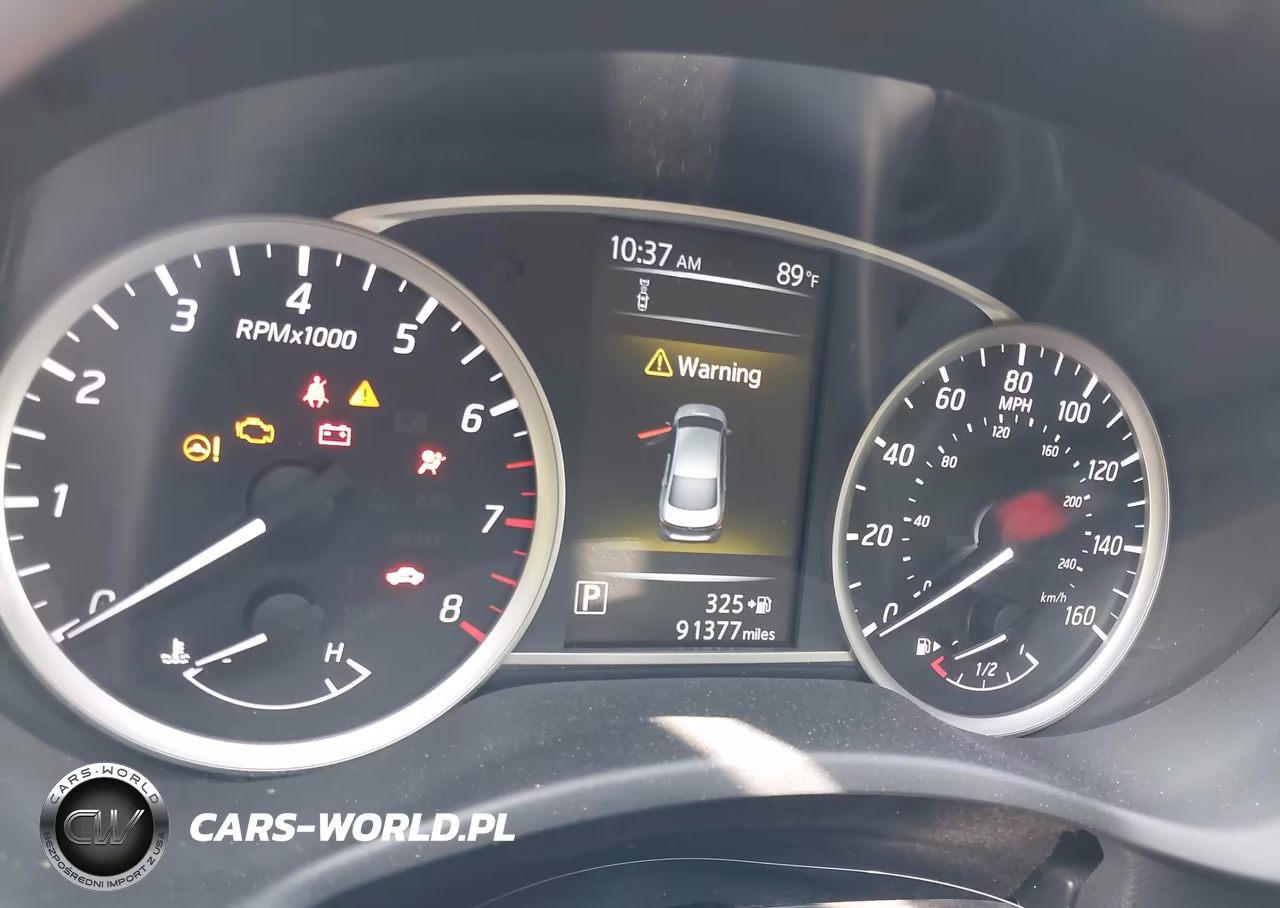 2018 Nissan Sentra S VIN:3N1AB7AP9JY323122 - 7