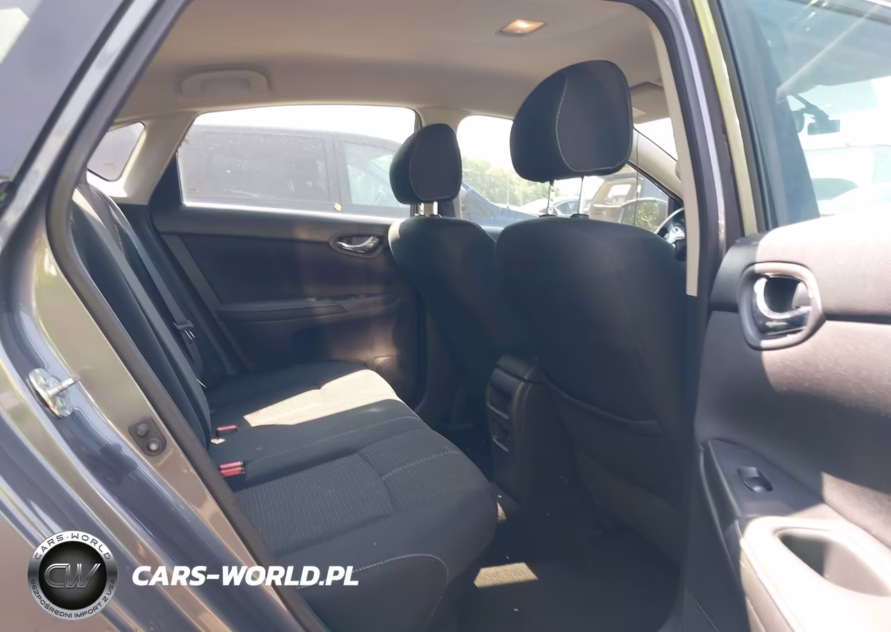 2018 Nissan Sentra S VIN:3N1AB7AP9JY323122 - 8