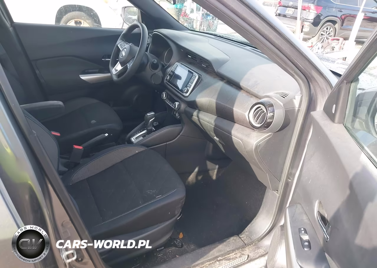 2019 Nissan Kicks Sv VIN:3N1CP5CU3KL471833 - 5
