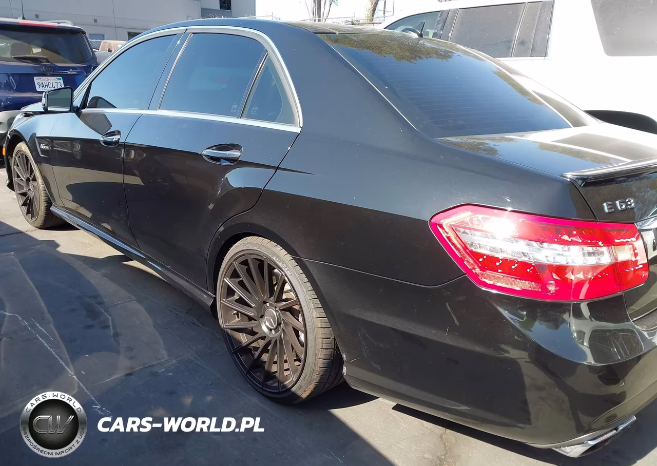 2010 Mercedes-Benz E 63 Amg VIN:WDDHF7HB5AA170985 - 3