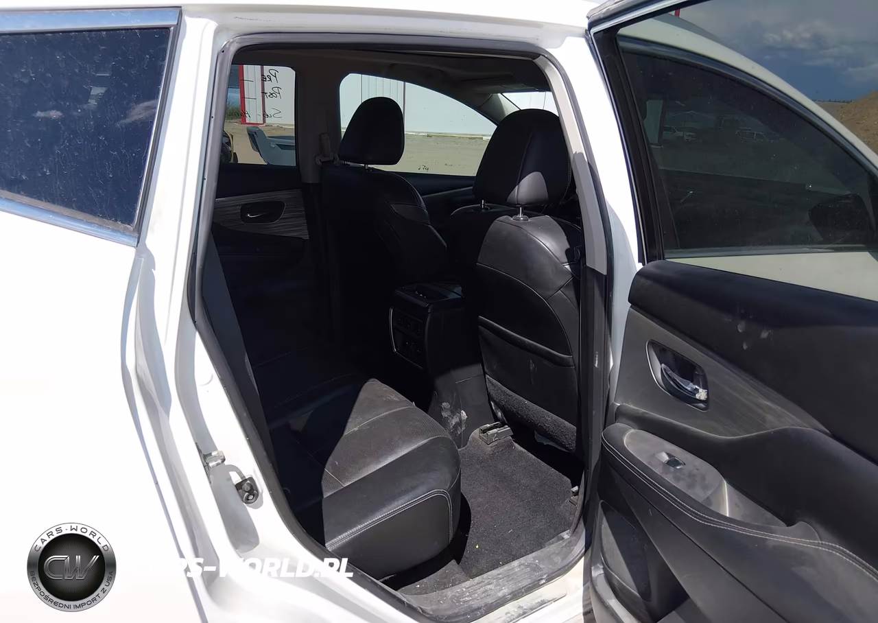 2018 Nissan Murano Platinum VIN:5N1AZ2MH4JN130689 - 8