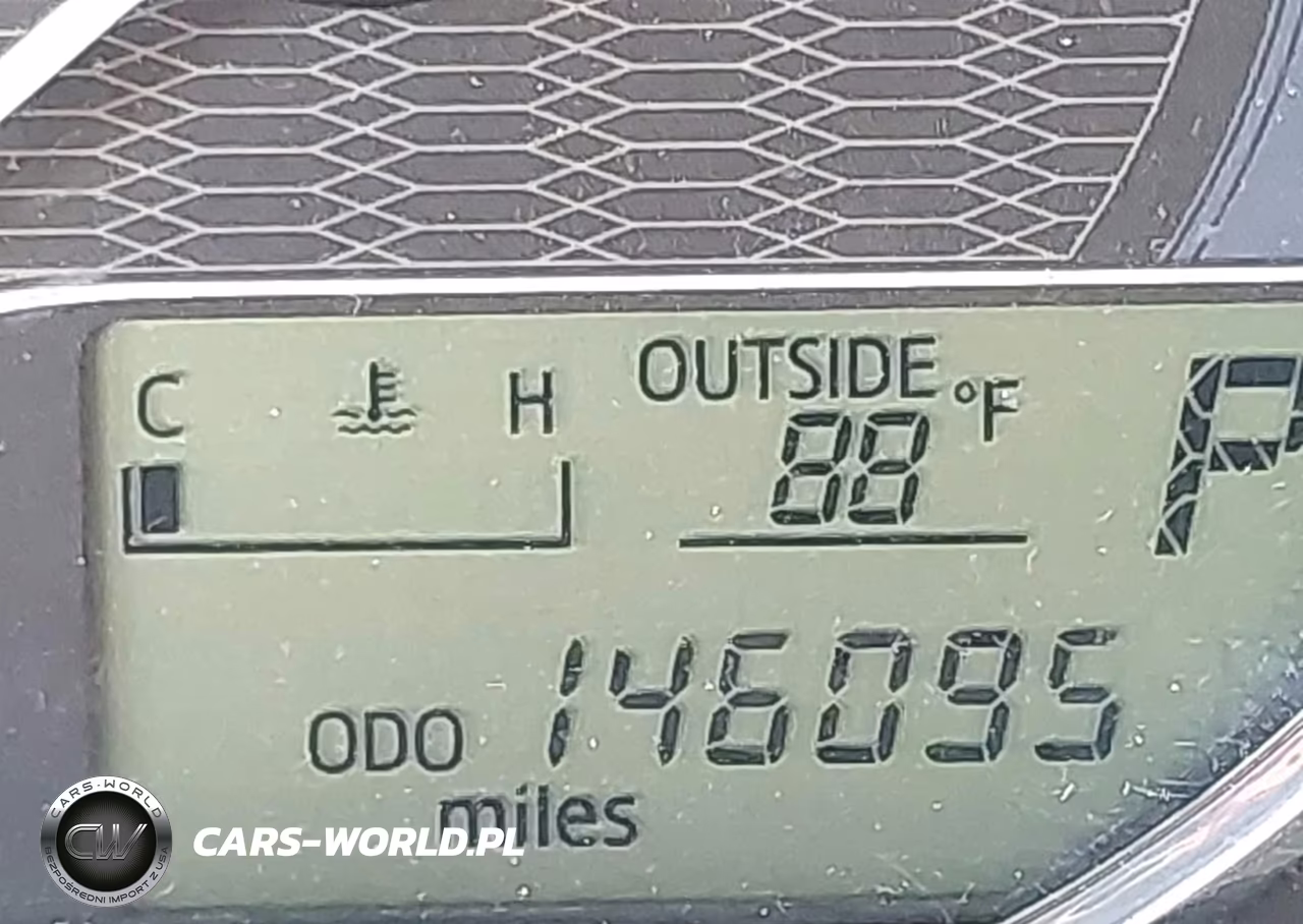 2015 Toyota Corolla Le Plus VIN:5YFBURHE5FP231184 - 15