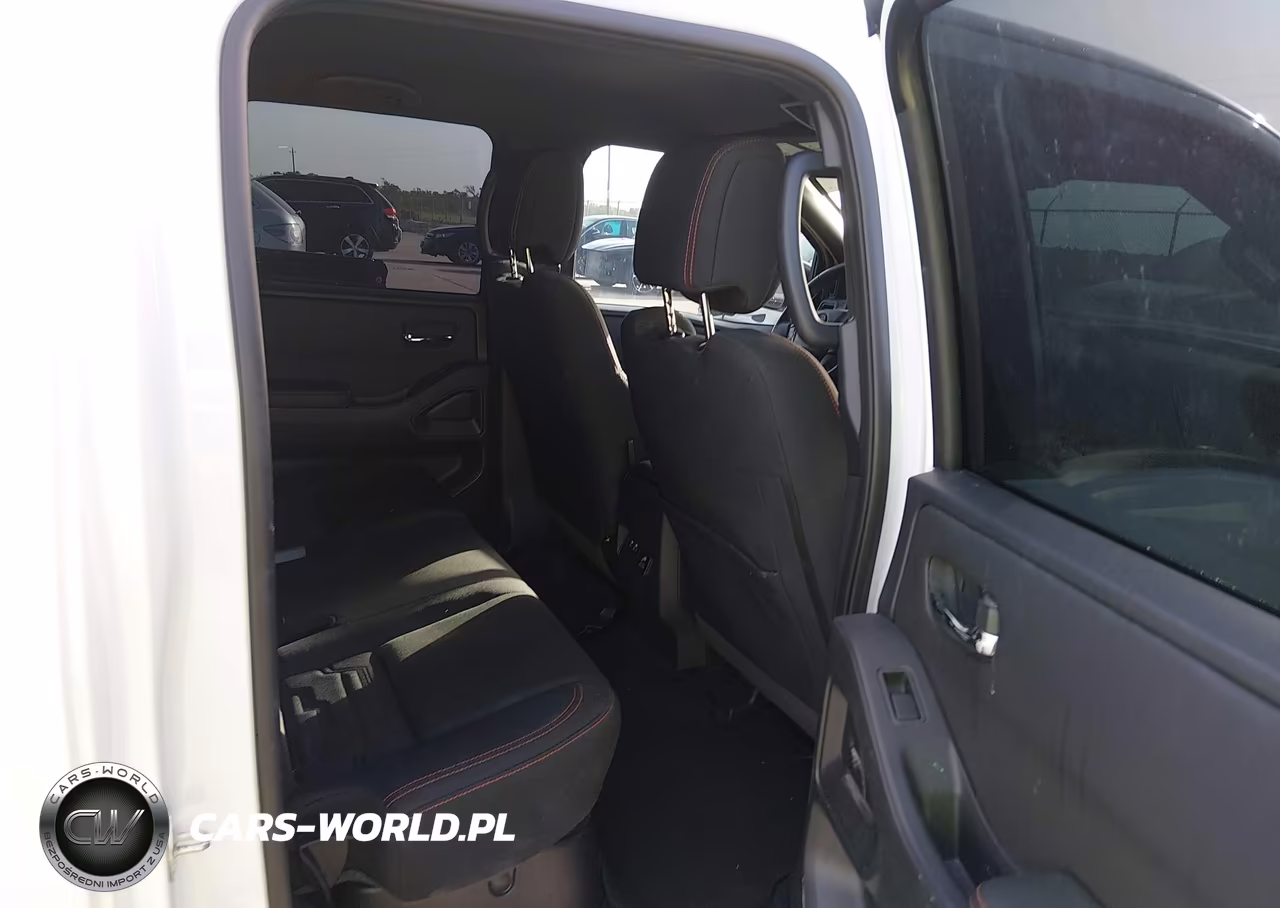 2023 Nissan Frontier Pro-4X 4X4 VIN:1N6ED1EK2PN671738 - 8