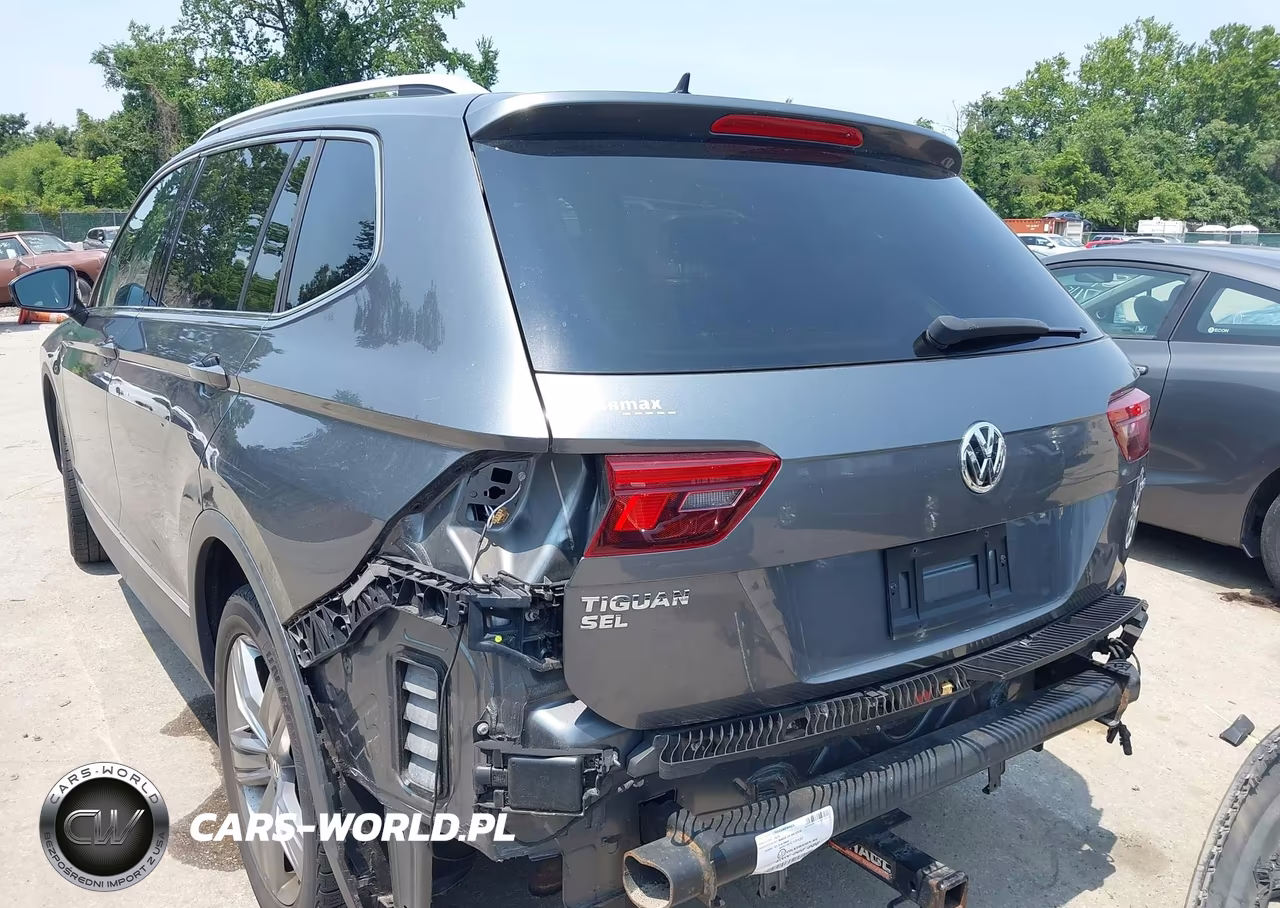 2018 Volkswagen Tiguan 2.0T Sel Premium VIN:3VV5B7AX1JM002747 - 6