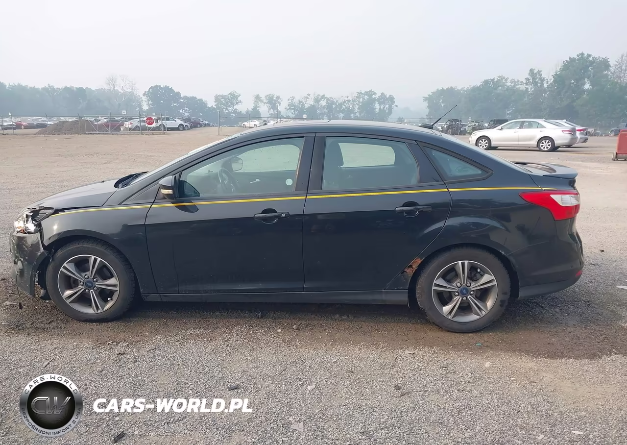 2014 Ford Focus Se VIN:1FADP3F24EL346930 - 15
