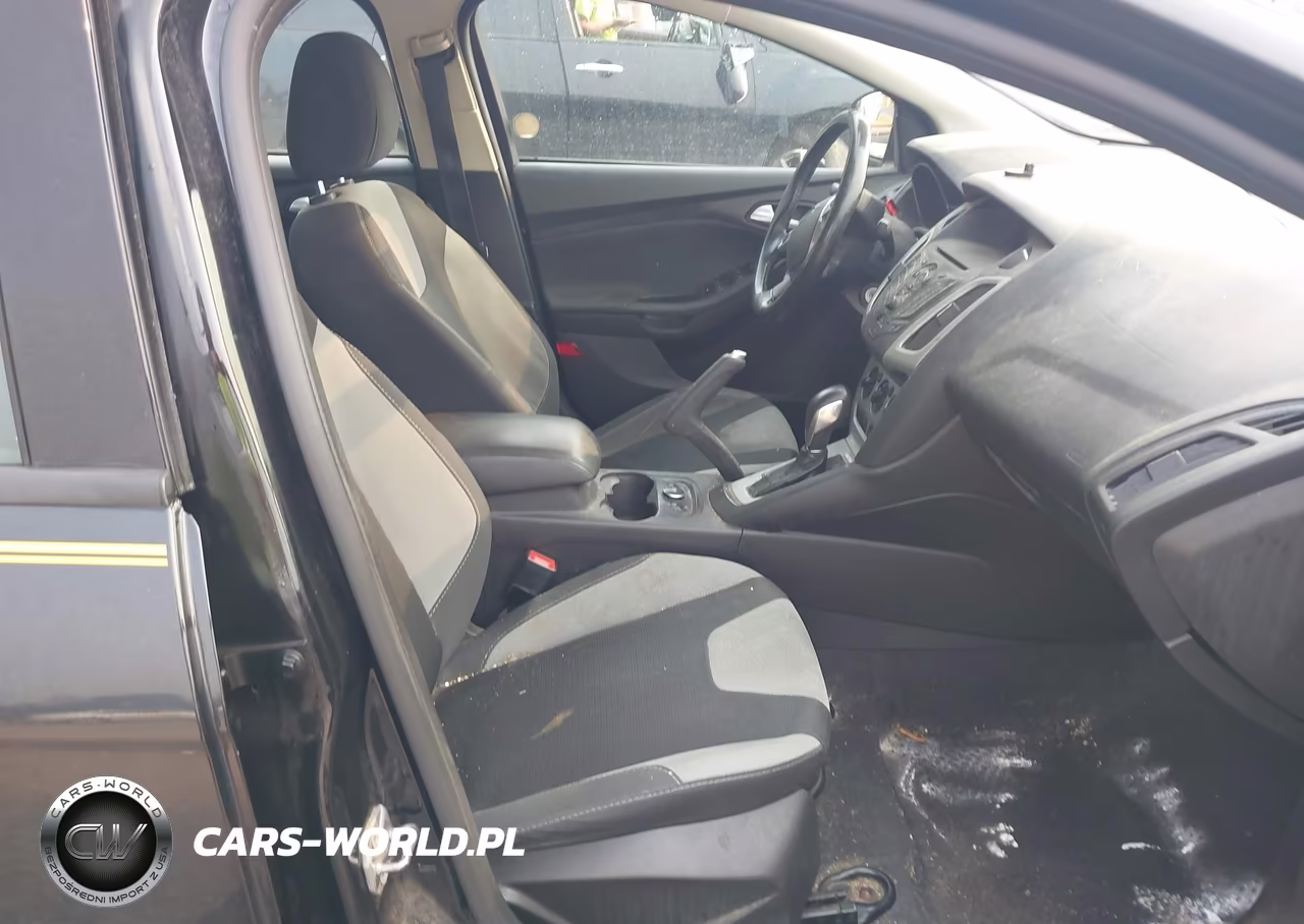 2014 Ford Focus Se VIN:1FADP3F24EL346930 - 5