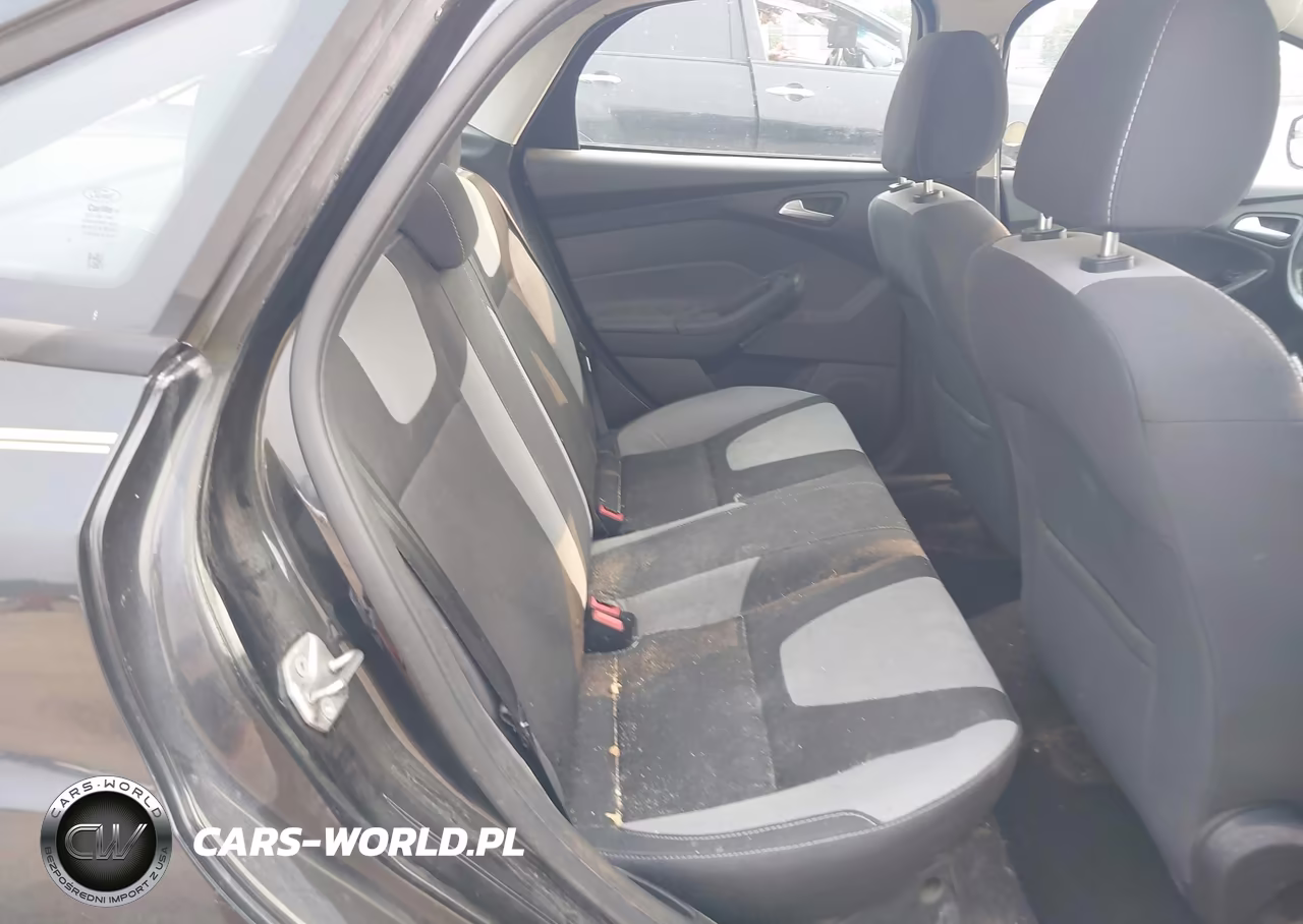 2014 Ford Focus Se VIN:1FADP3F24EL346930 - 8