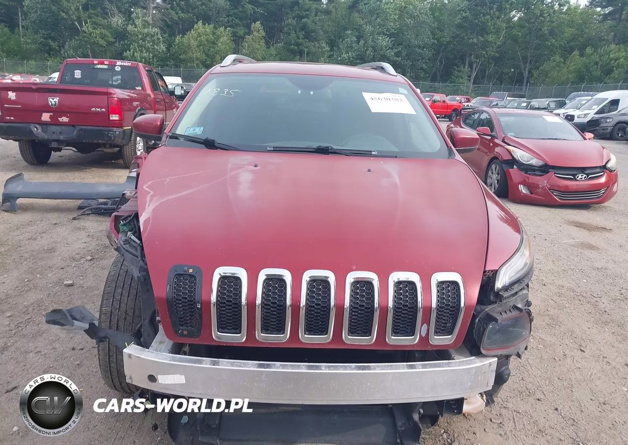 2015 Jeep Cherokee Latitude VIN:1C4PJMCB3FW745167 - 6