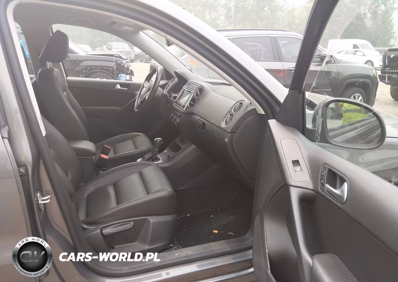 2017 Volkswagen Tiguan 2.0T-2.0T S VIN:WVGBV7AX7HK019297 - 5