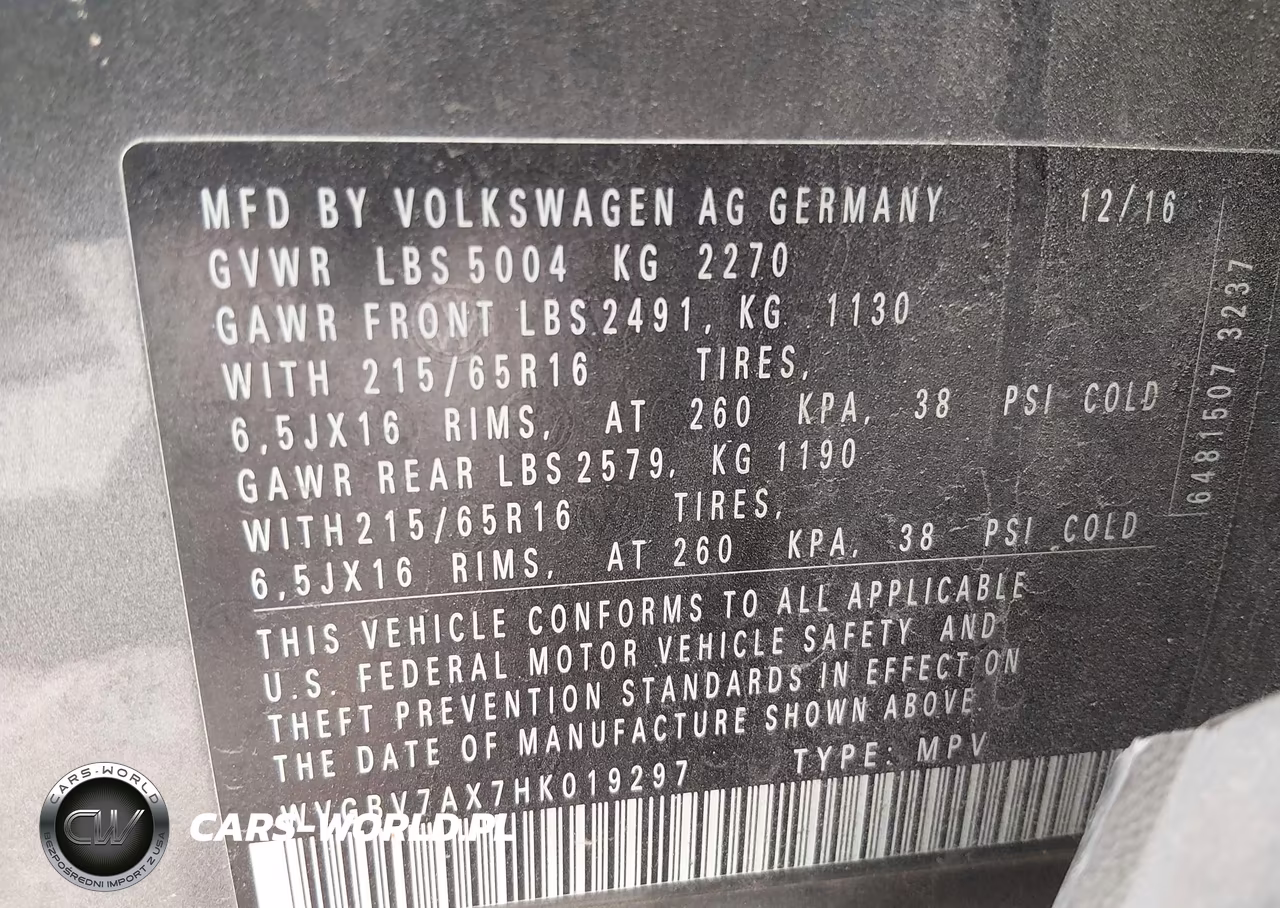 2017 Volkswagen Tiguan 2.0T-2.0T S VIN:WVGBV7AX7HK019297 - 9
