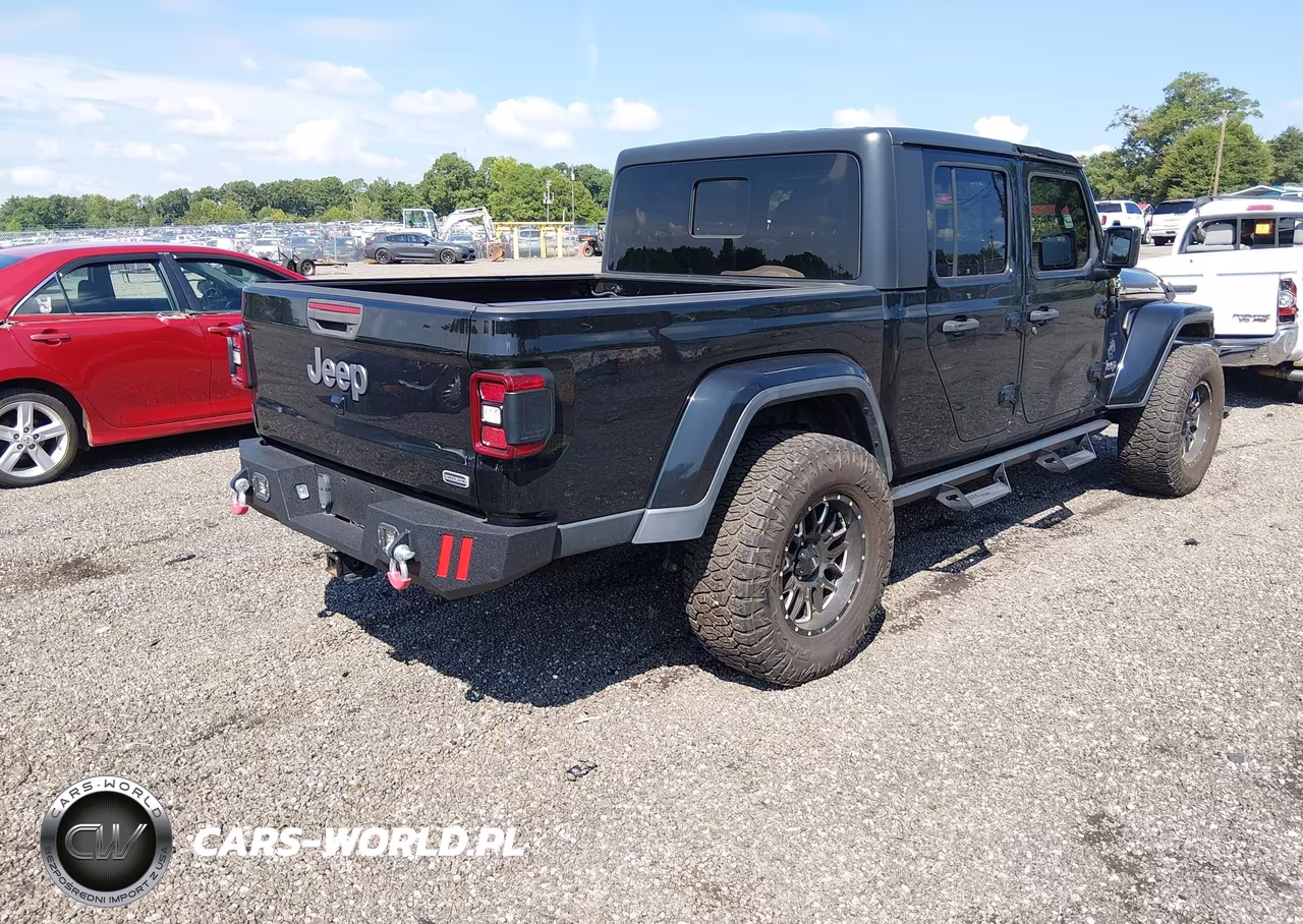 2020 Jeep Gladiator Overland 4X4 VIN:1C6HJTFG1LL170755 - 4