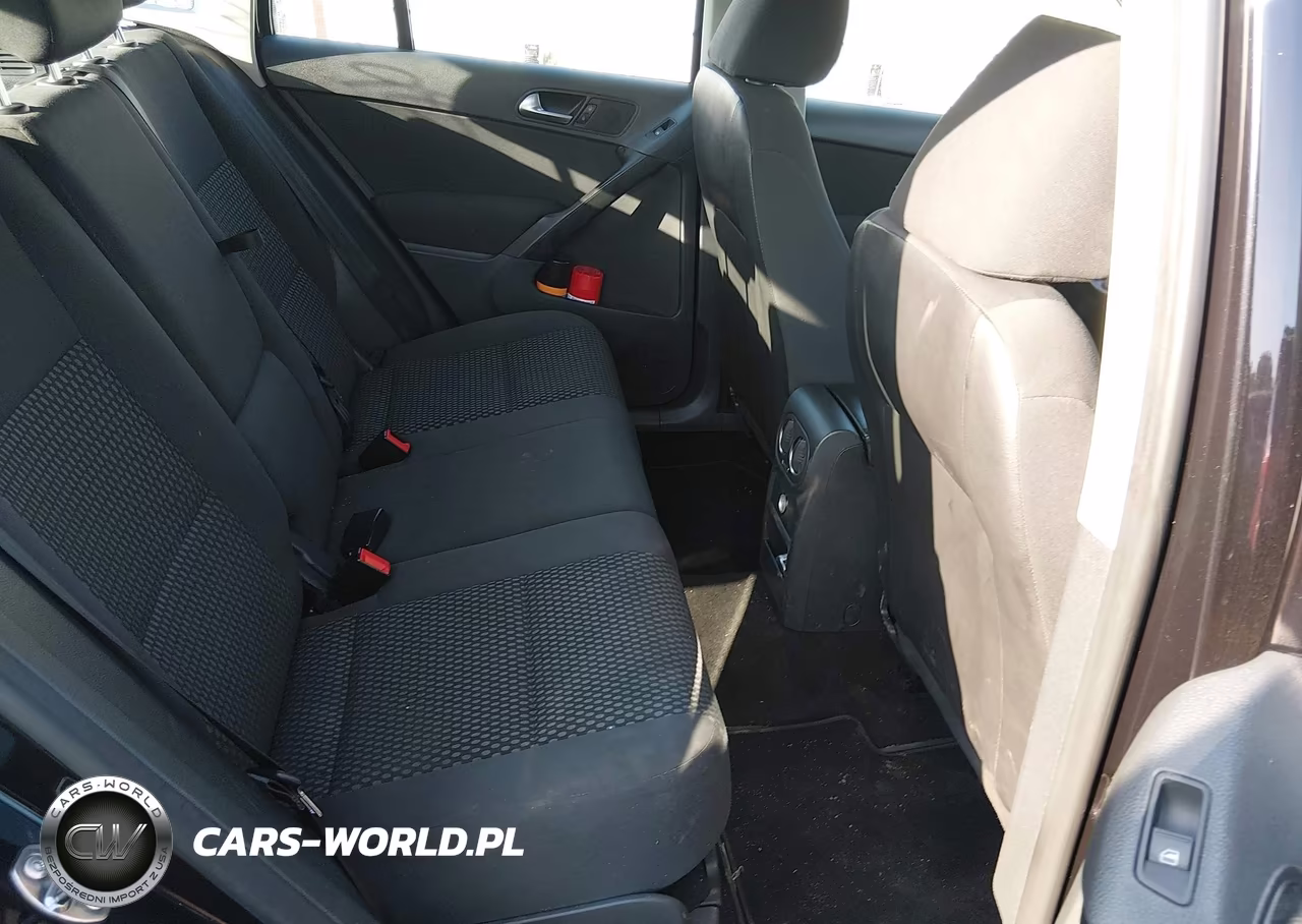 2011 Volkswagen Tiguan S VIN:WVGBV7AX4BW519949 - 8