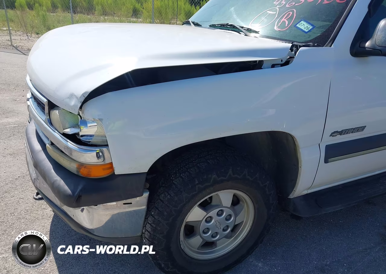 2002 Chevrolet Tahoe Ls VIN:1GNEC13Z02R171673 - 12