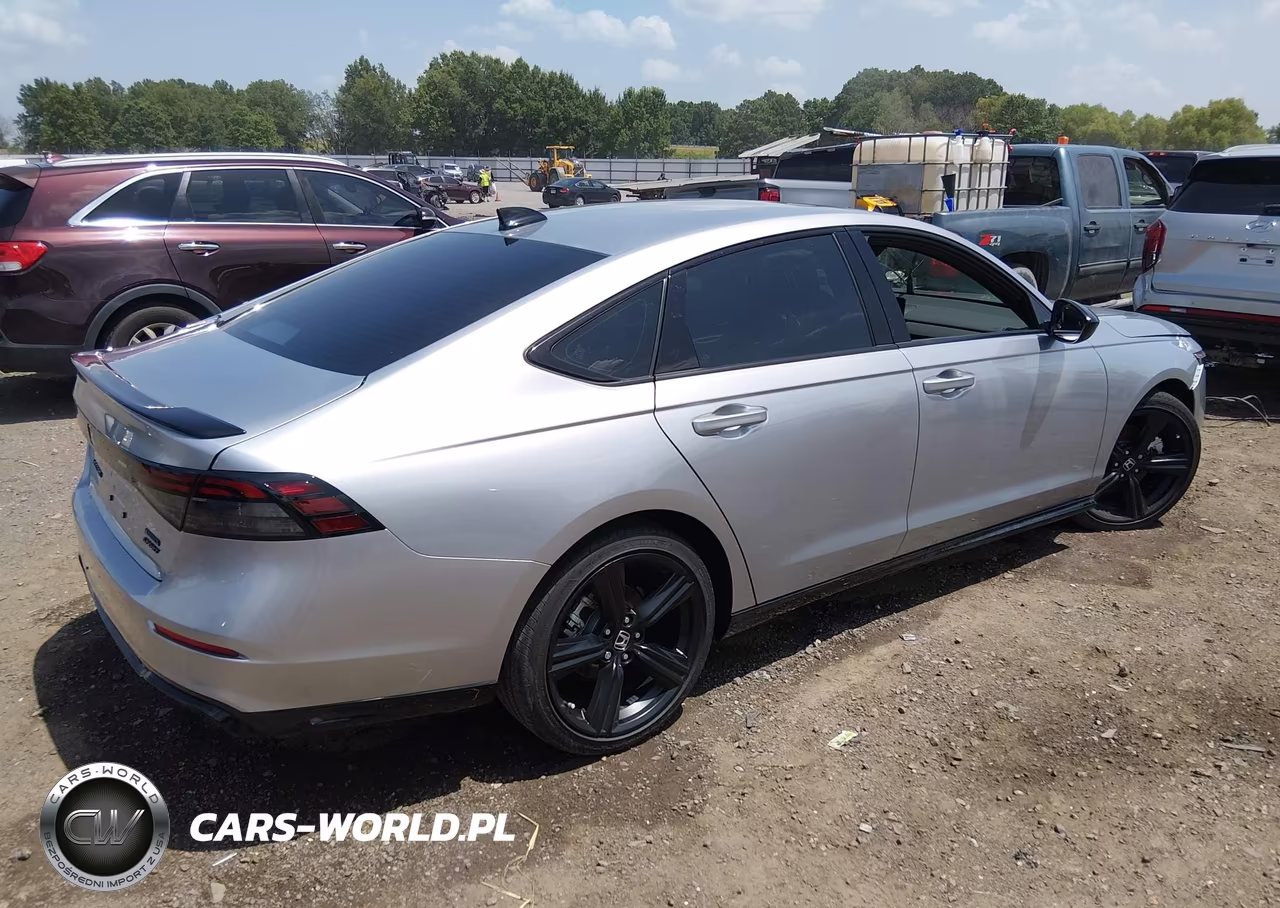 2026 Honda Accord Hybrid Sport-L VIN:1HGCY2F70TA000327 - 4
