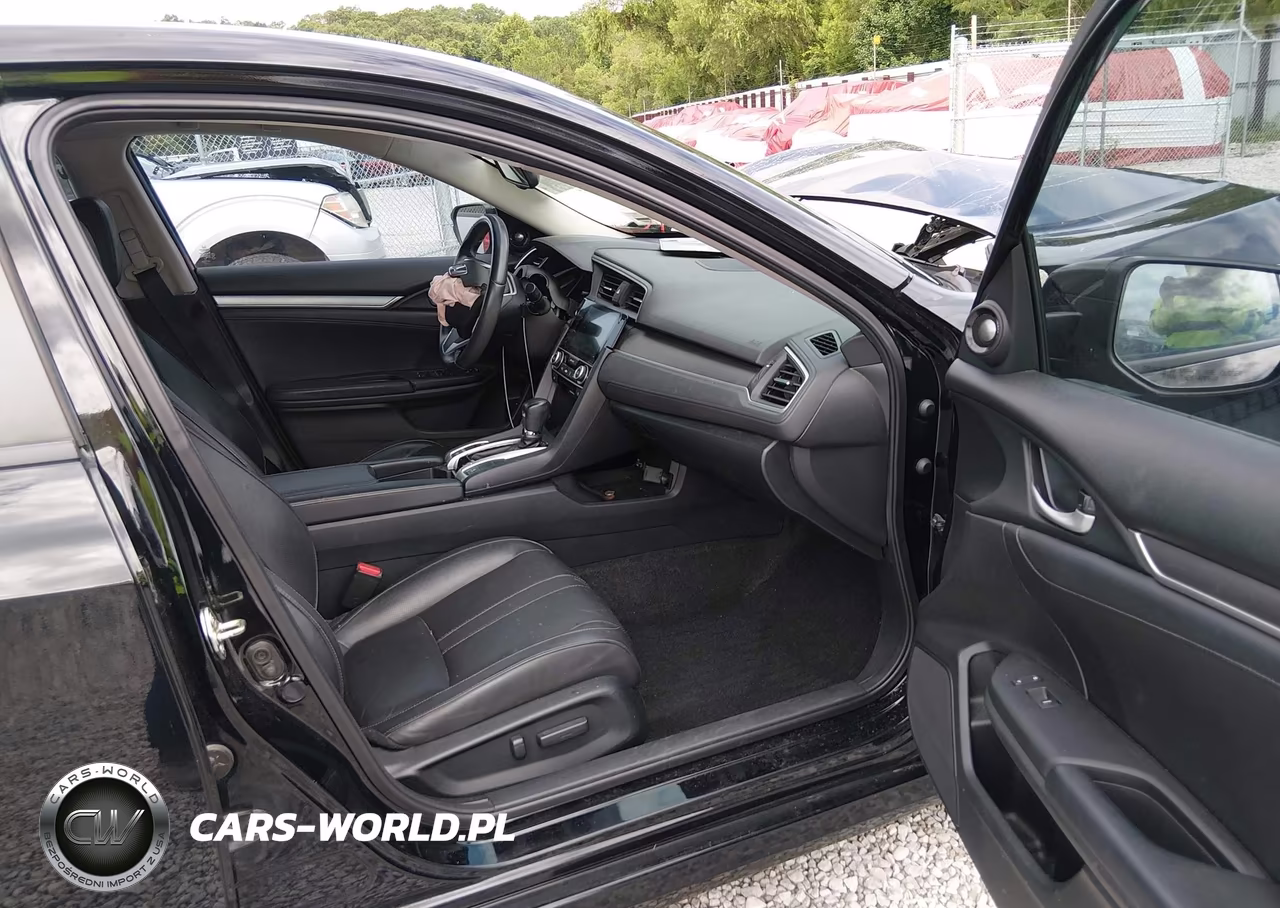 2017 Honda Civic Touring VIN:19XFC1F97HE016437 - 5