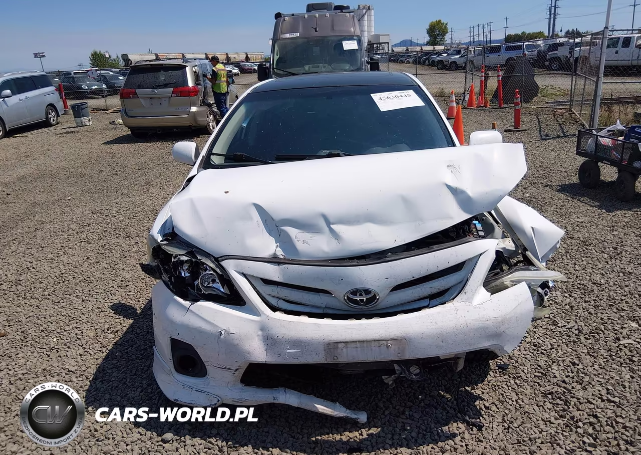 2013 Toyota Corolla S VIN:2T1BU4EE4DC951855 - 13