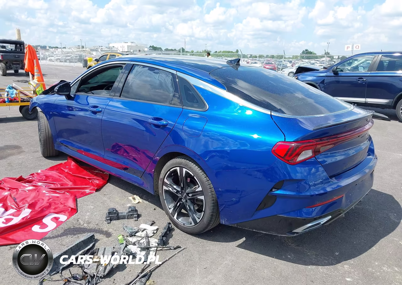 2023 Kia K5 Gt-Line VIN:5XXG64J29PG179765 - 3