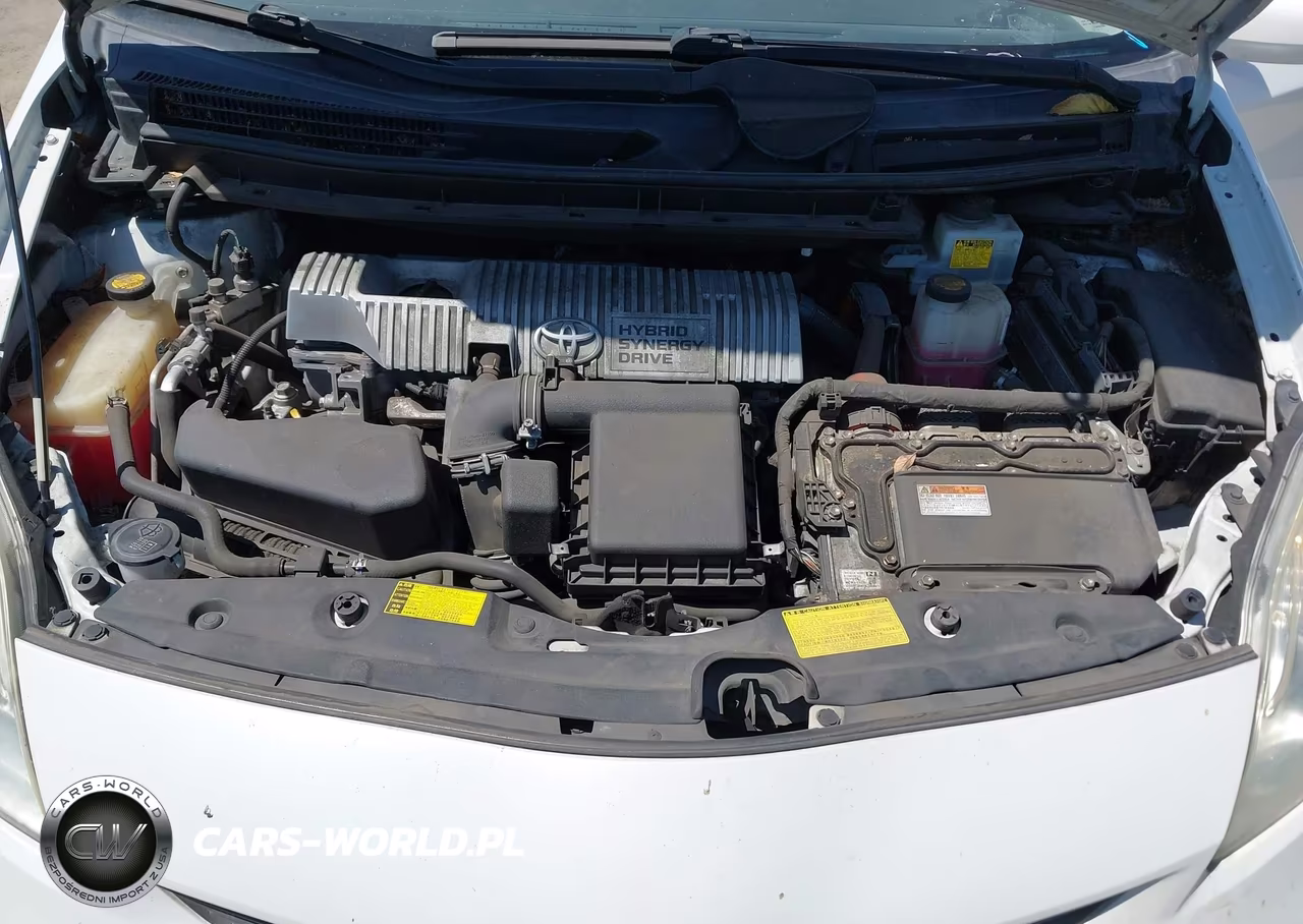 2014 Toyota Prius Two VIN:JTDKN3DU2E1777449 - 10