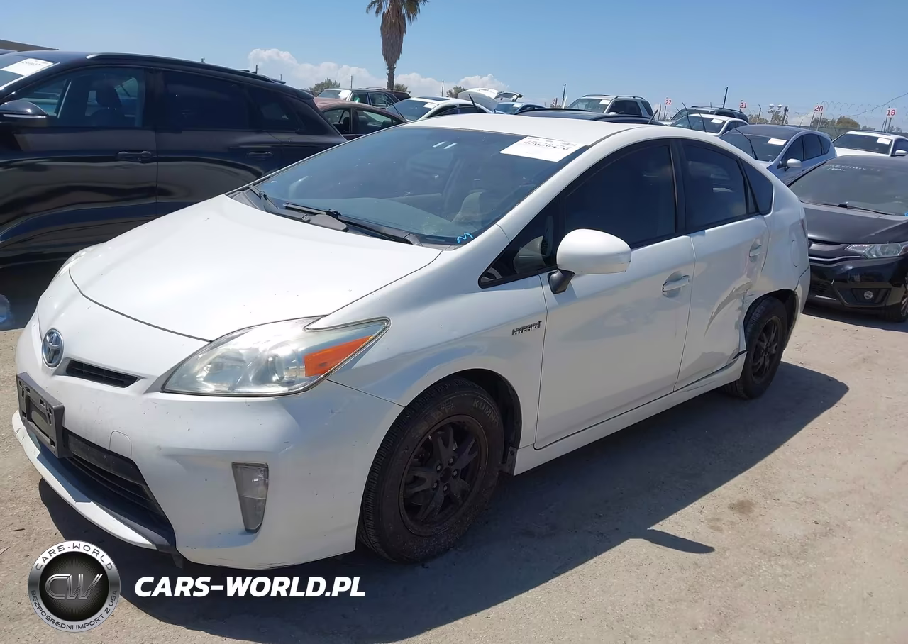 2014 Toyota Prius Two VIN:JTDKN3DU2E1777449 - 2