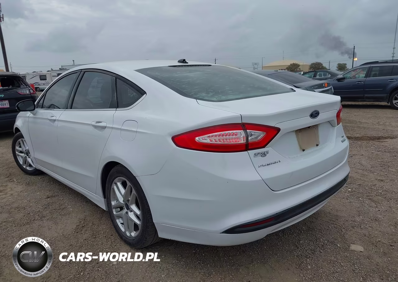 2015 Ford Fusion Se VIN:1FA6P0HD7F5130405 - 3