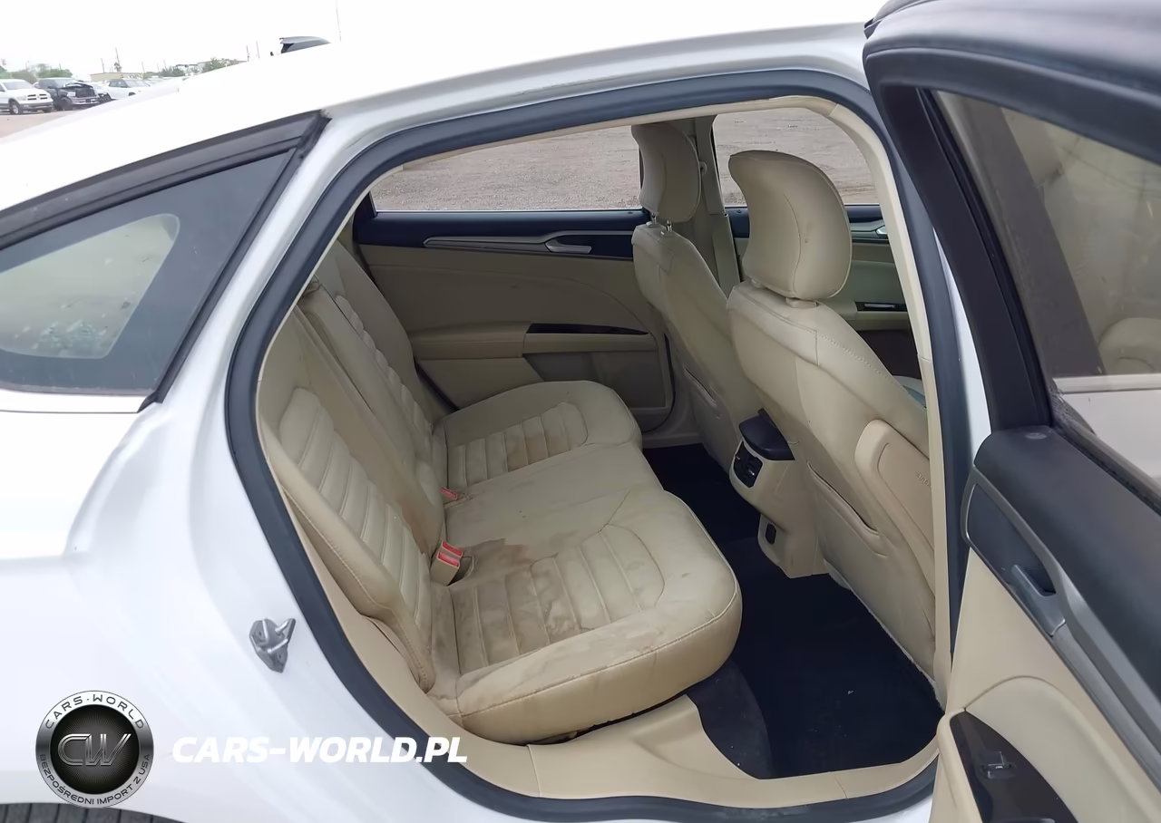 2015 Ford Fusion Se VIN:1FA6P0HD7F5130405 - 8