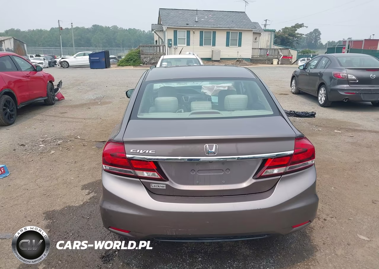 2015 Honda Civic Lx VIN:19XFB2F5XFE105096 - 16