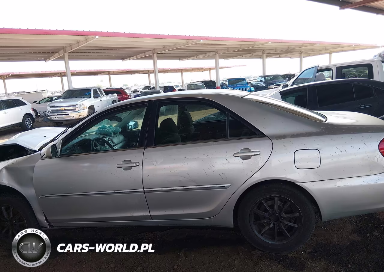 2002 Toyota Camry Xle VIN:4T1BE32KX2U081316 - 14