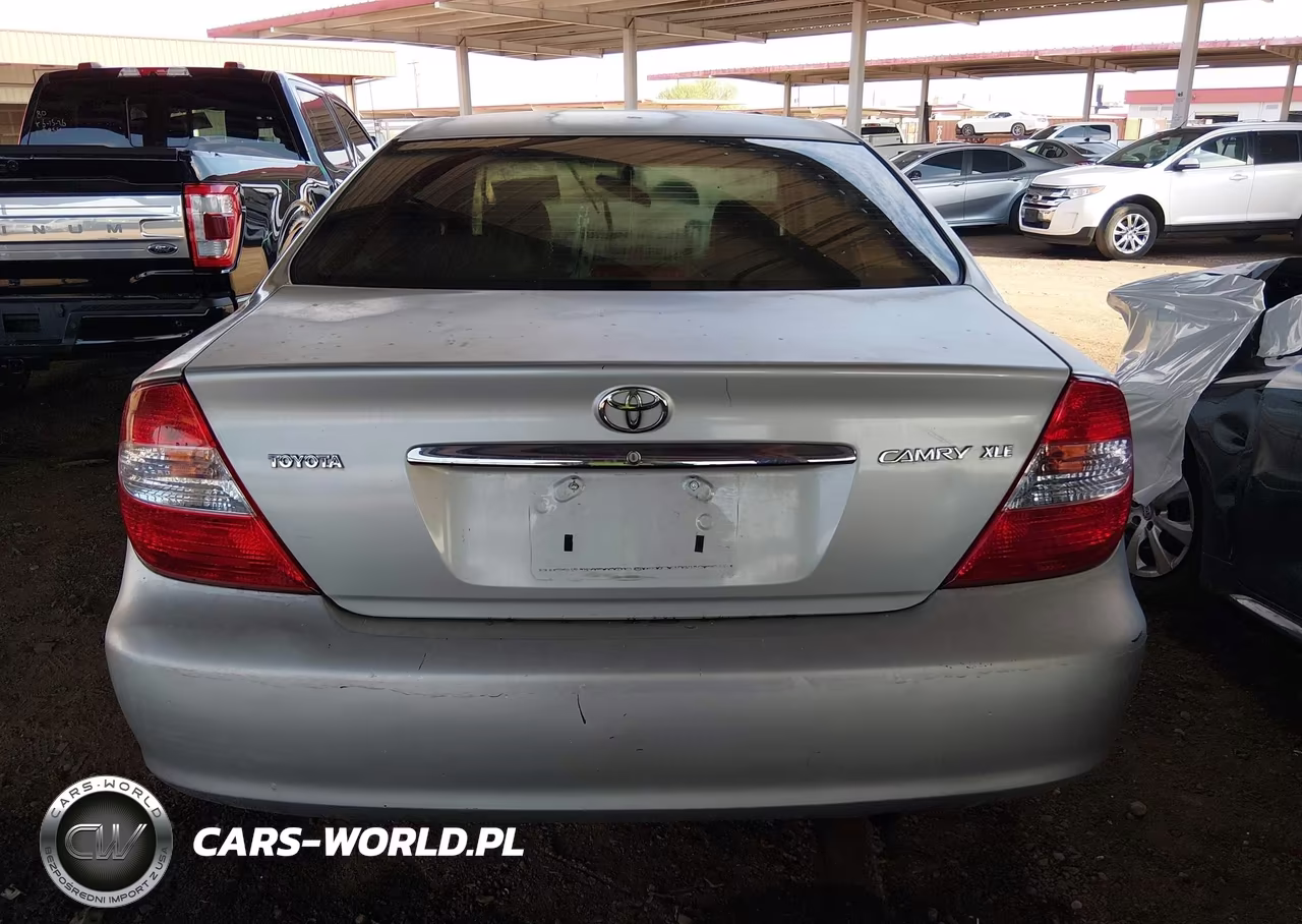 2002 Toyota Camry Xle VIN:4T1BE32KX2U081316 - 16