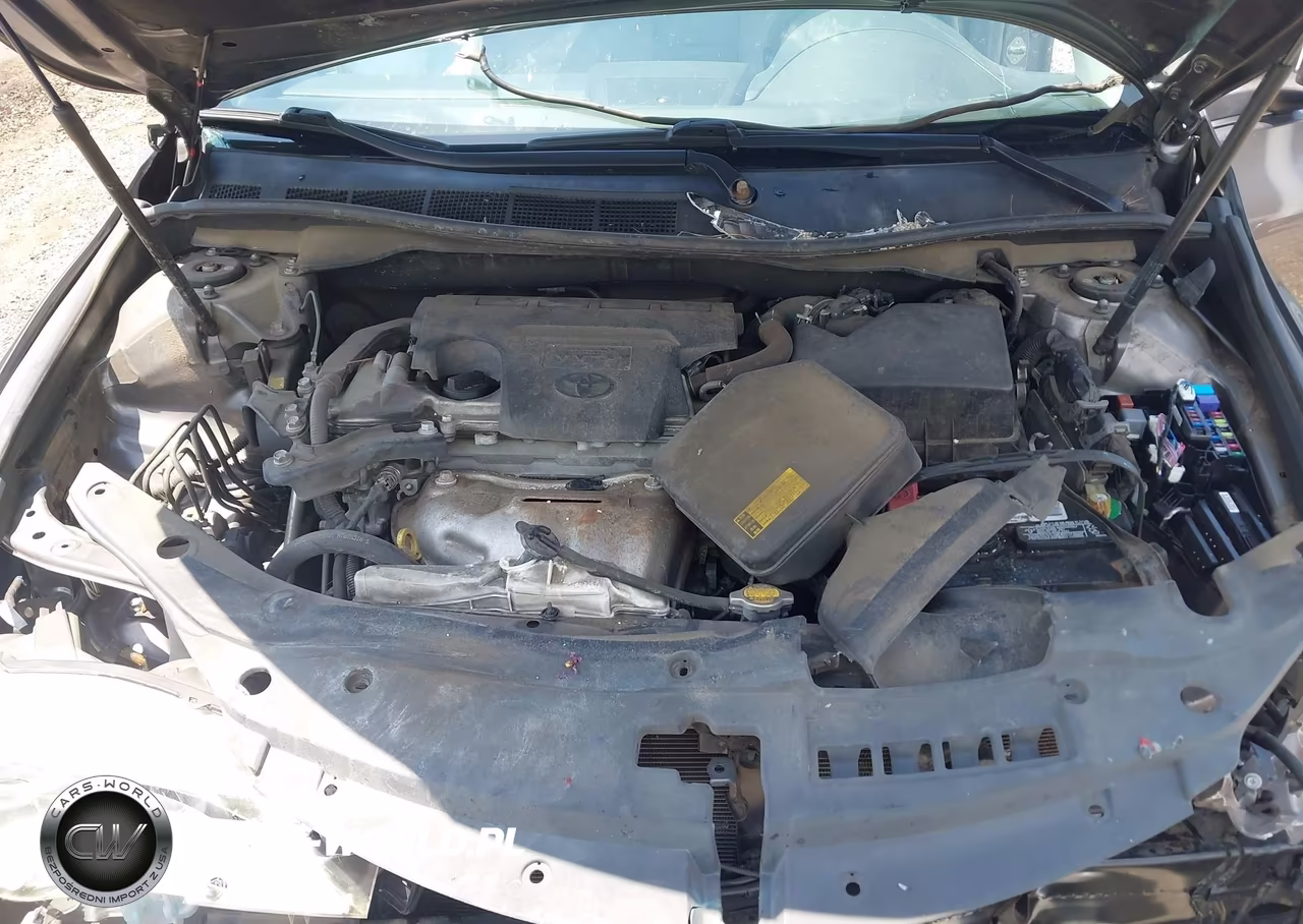 2015 Toyota Camry Le VIN:4T1BF1FK2FU910221 - 10
