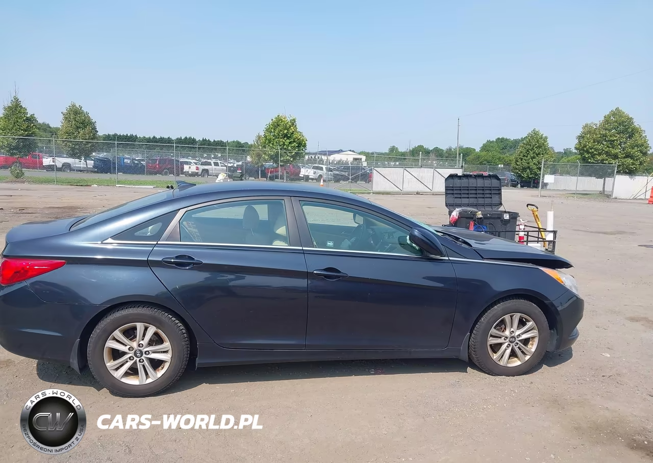 2013 Hyundai Sonata Gls VIN:5NPEB4AC7DH754487 - 13